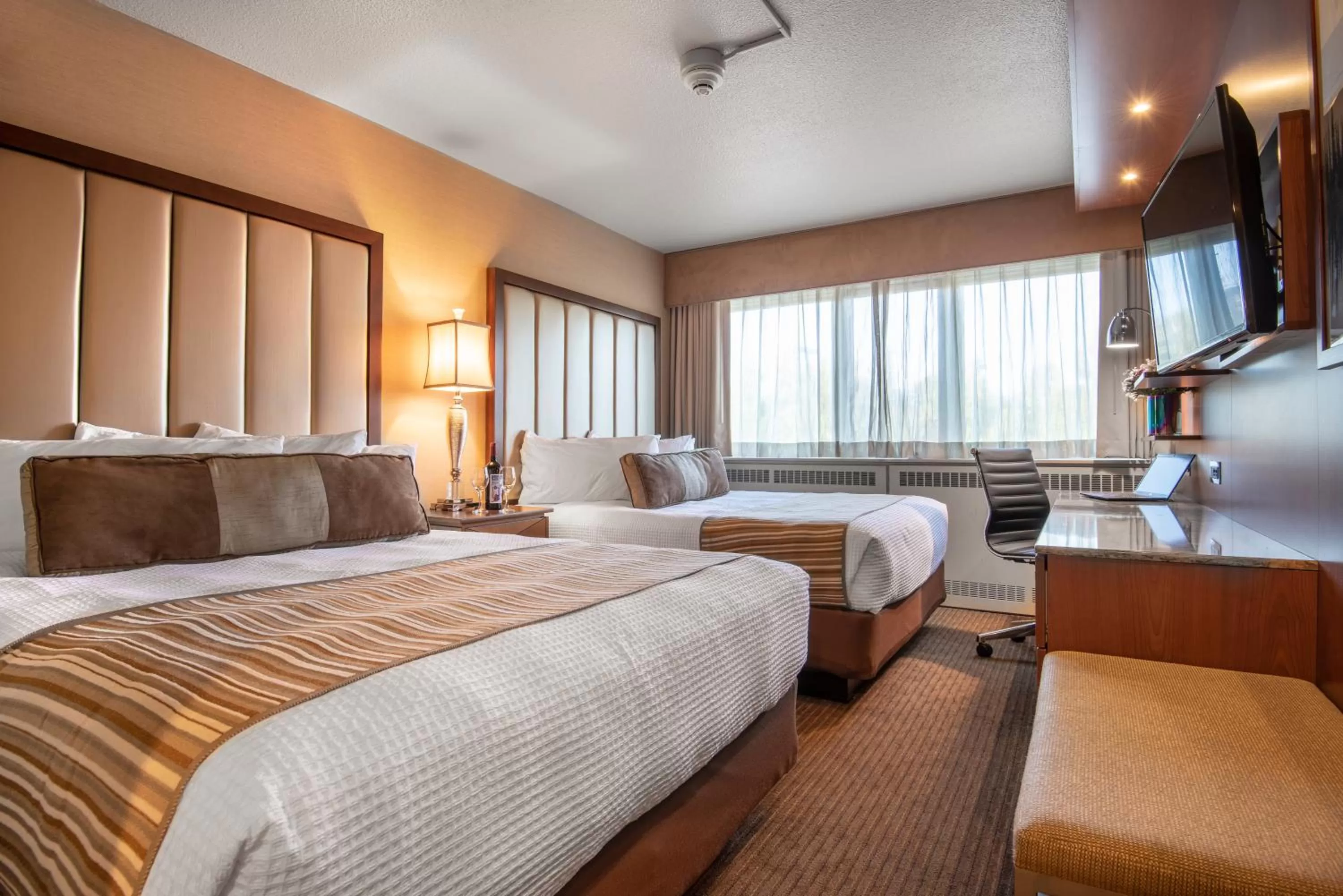 Bed in Westmark Fairbanks Hotel and Conference Center