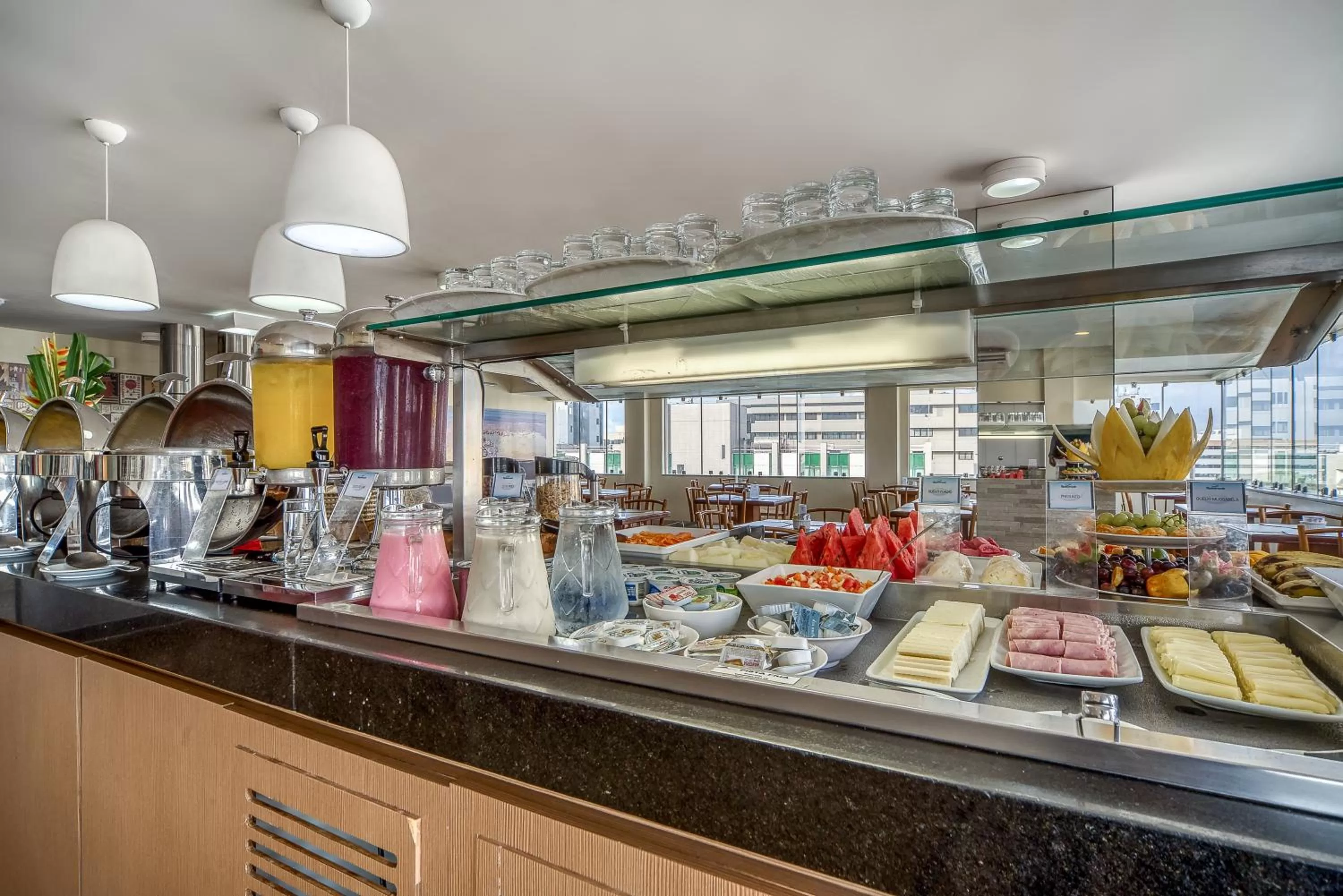 Buffet breakfast in Tambaqui Praia Hotel