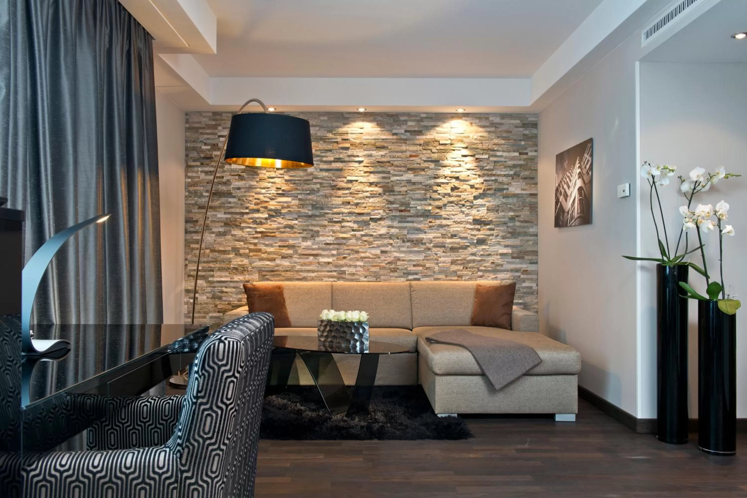 TV and multimedia in Hotel Palace Berlin