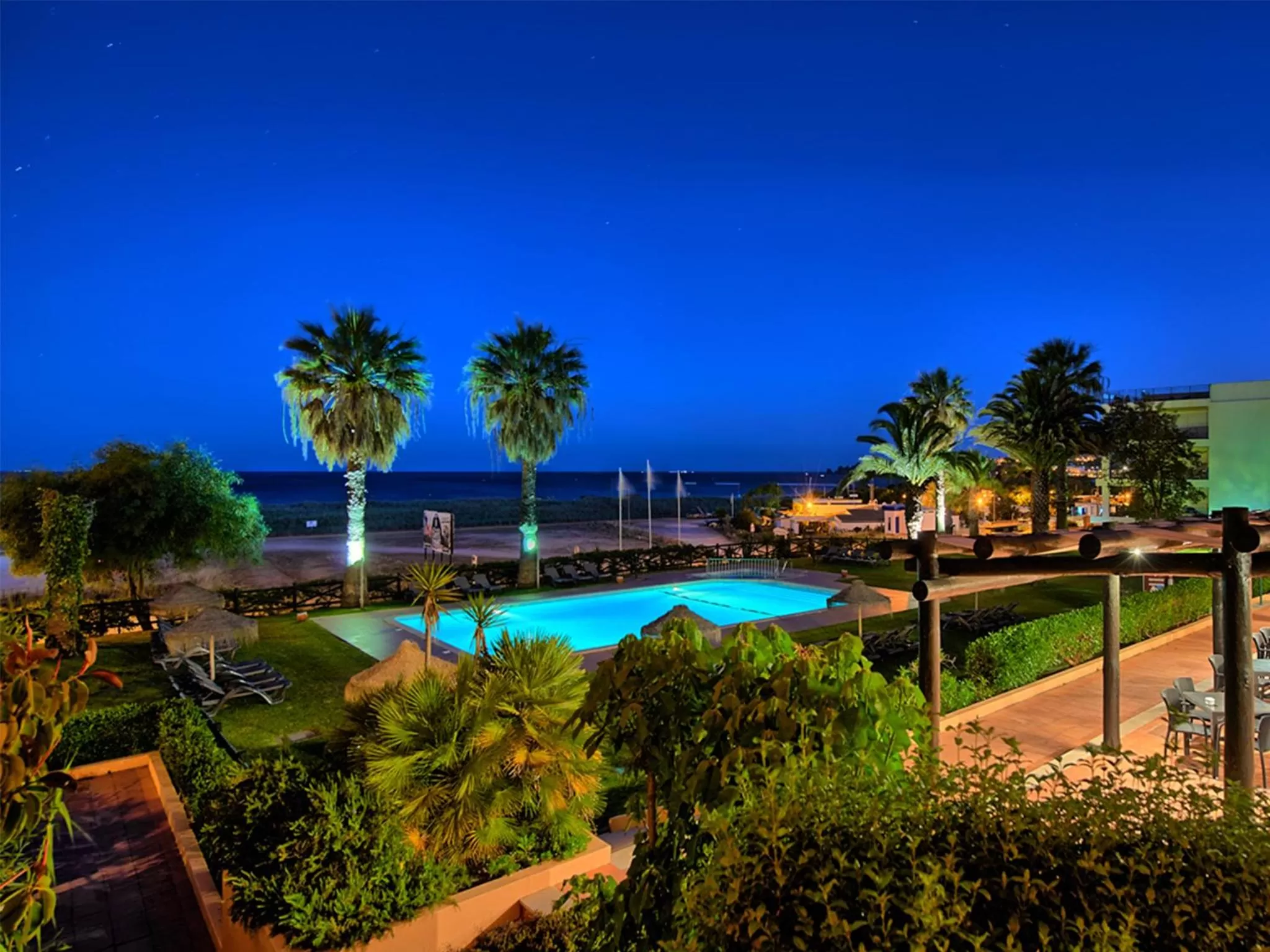 Night in Dom Pedro Lagos