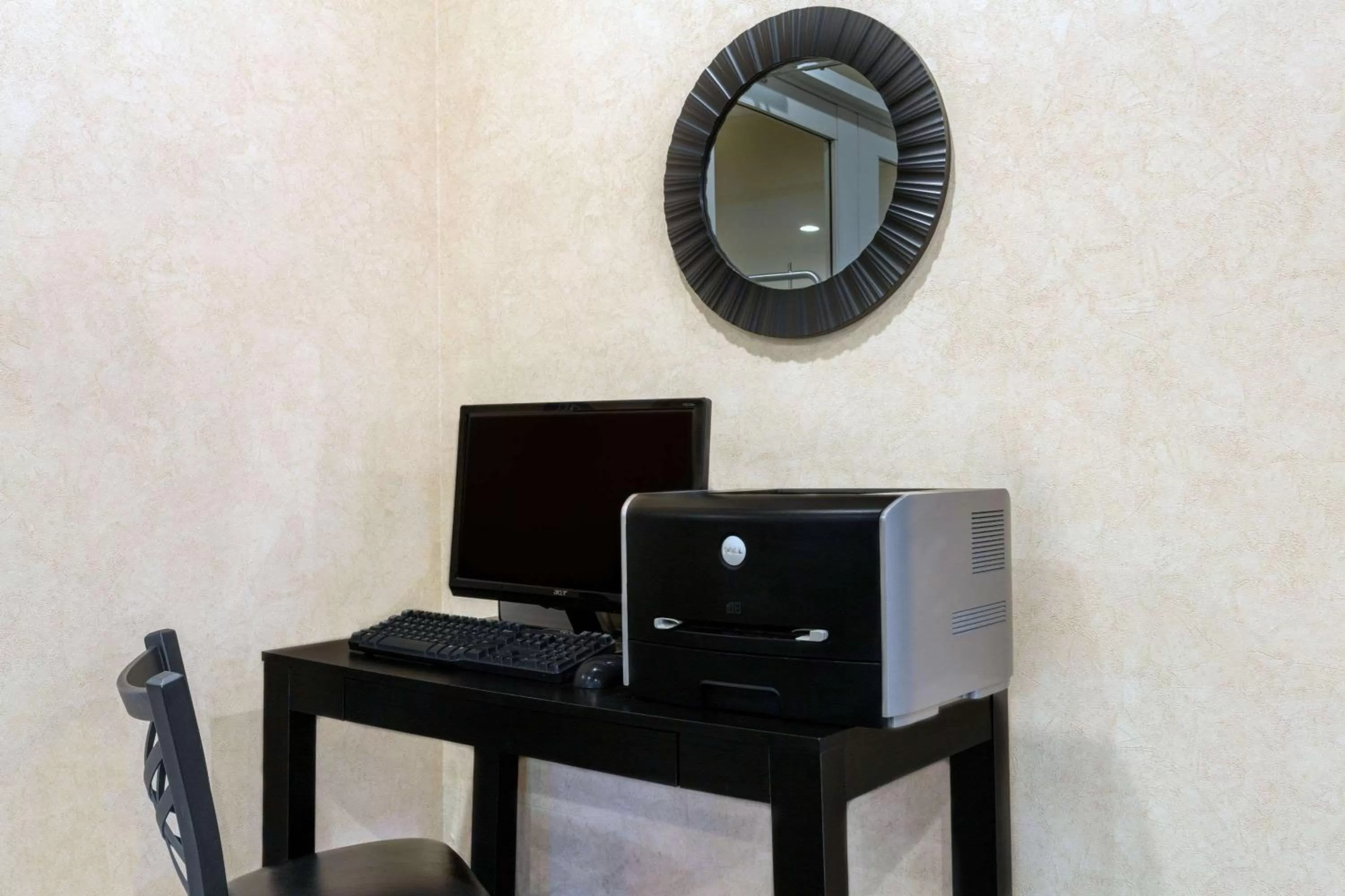 On site in Super 8 by Wyndham Heyburn