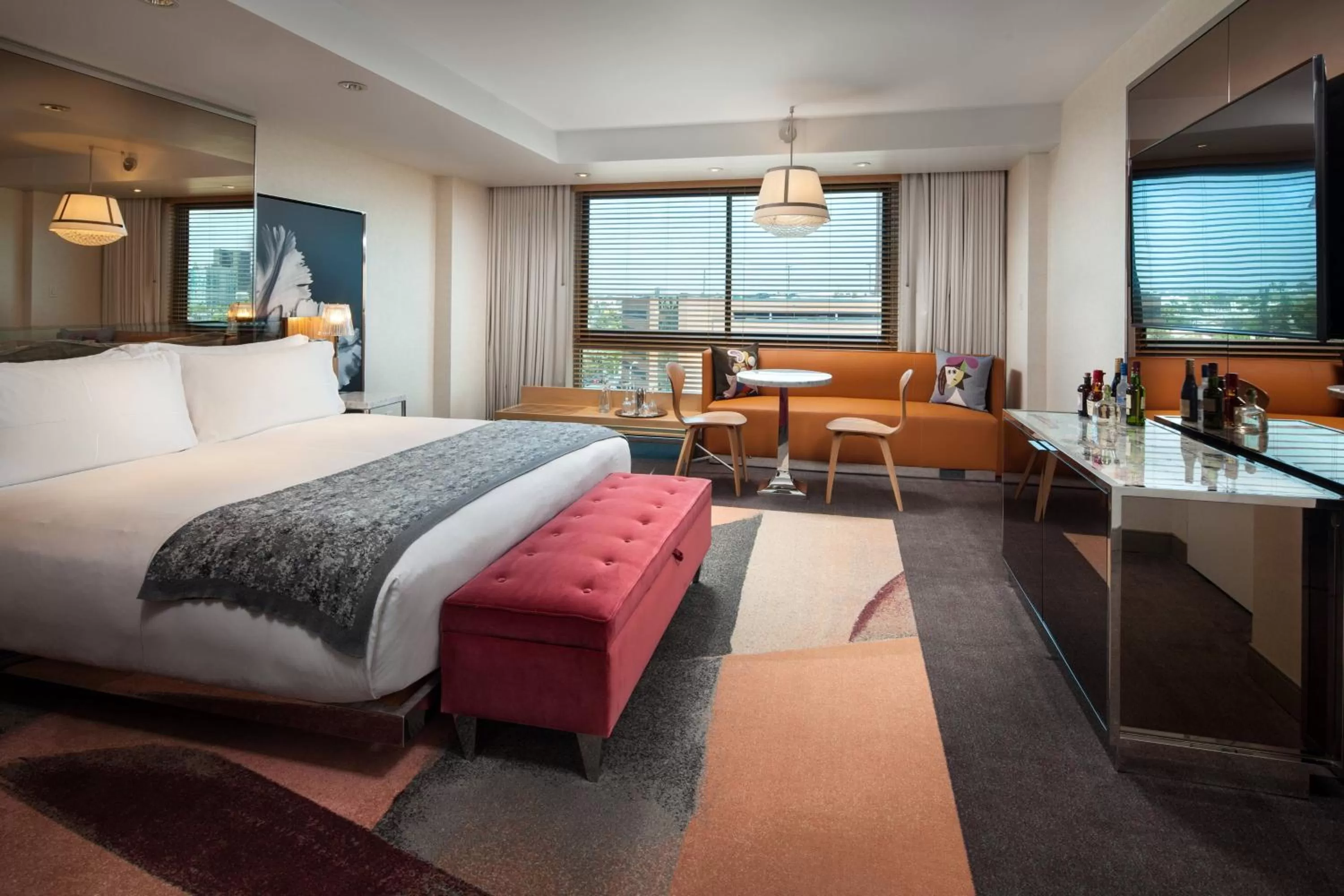 Bedroom, Bed in SLS Hotel, a Luxury Collection Hotel, Beverly Hills