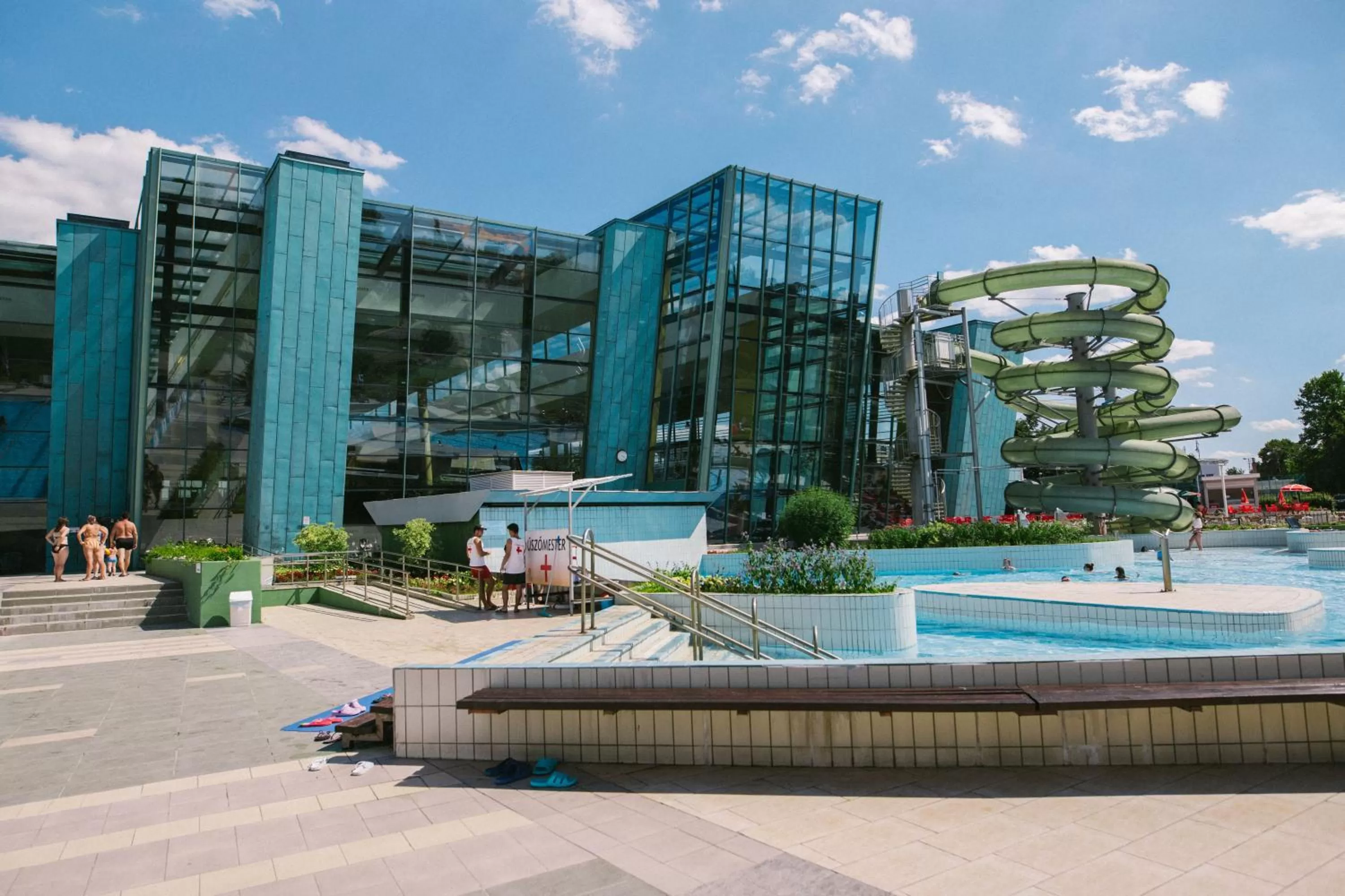 Swimming pool, Property Building in Grand Hotel Esztergom