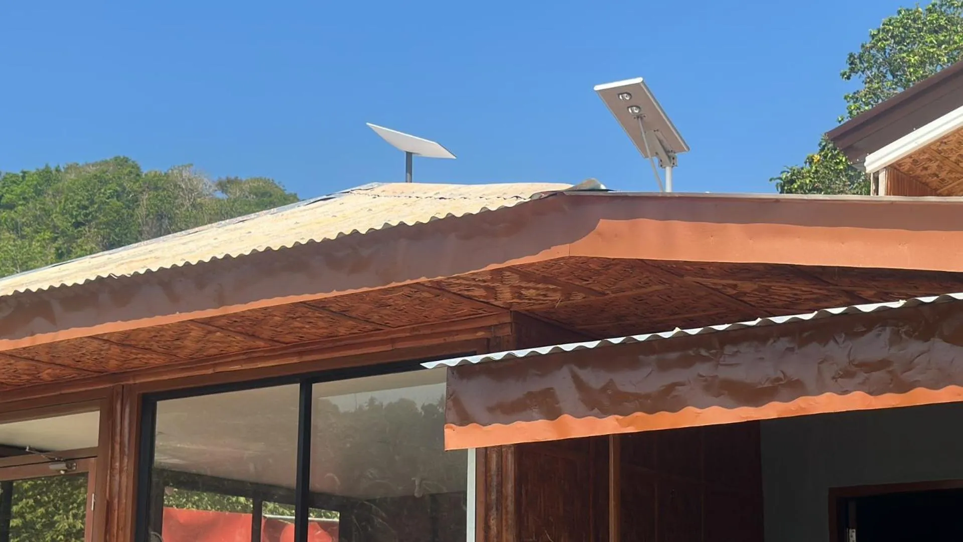 locker in Gratum Beach Resort