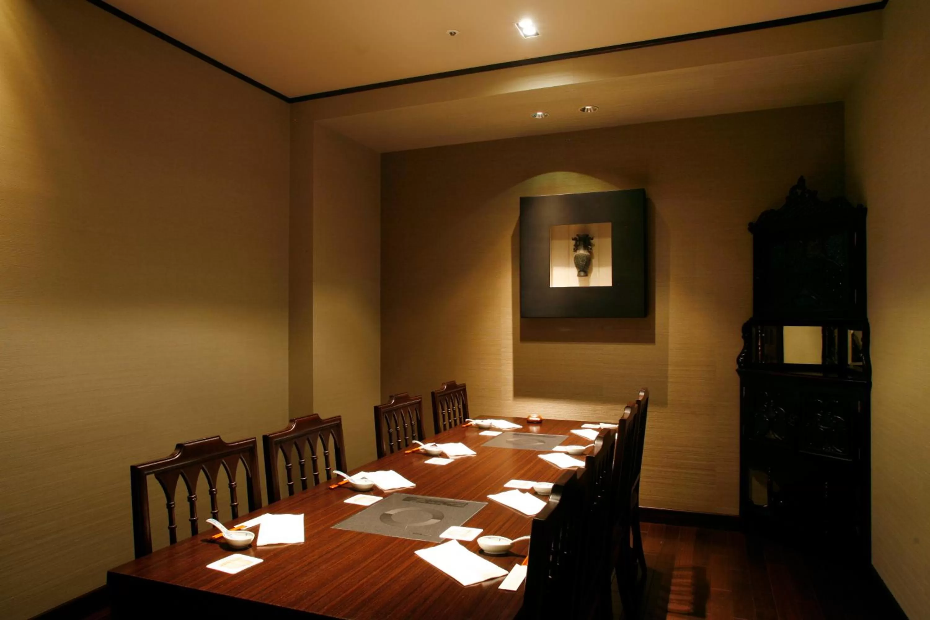 Restaurant/places to eat in La Vista Hakodate Bay