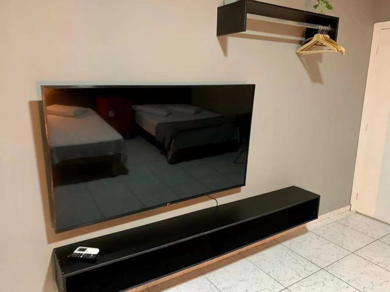 TV/Entertainment Center in Santa Helena Pousada