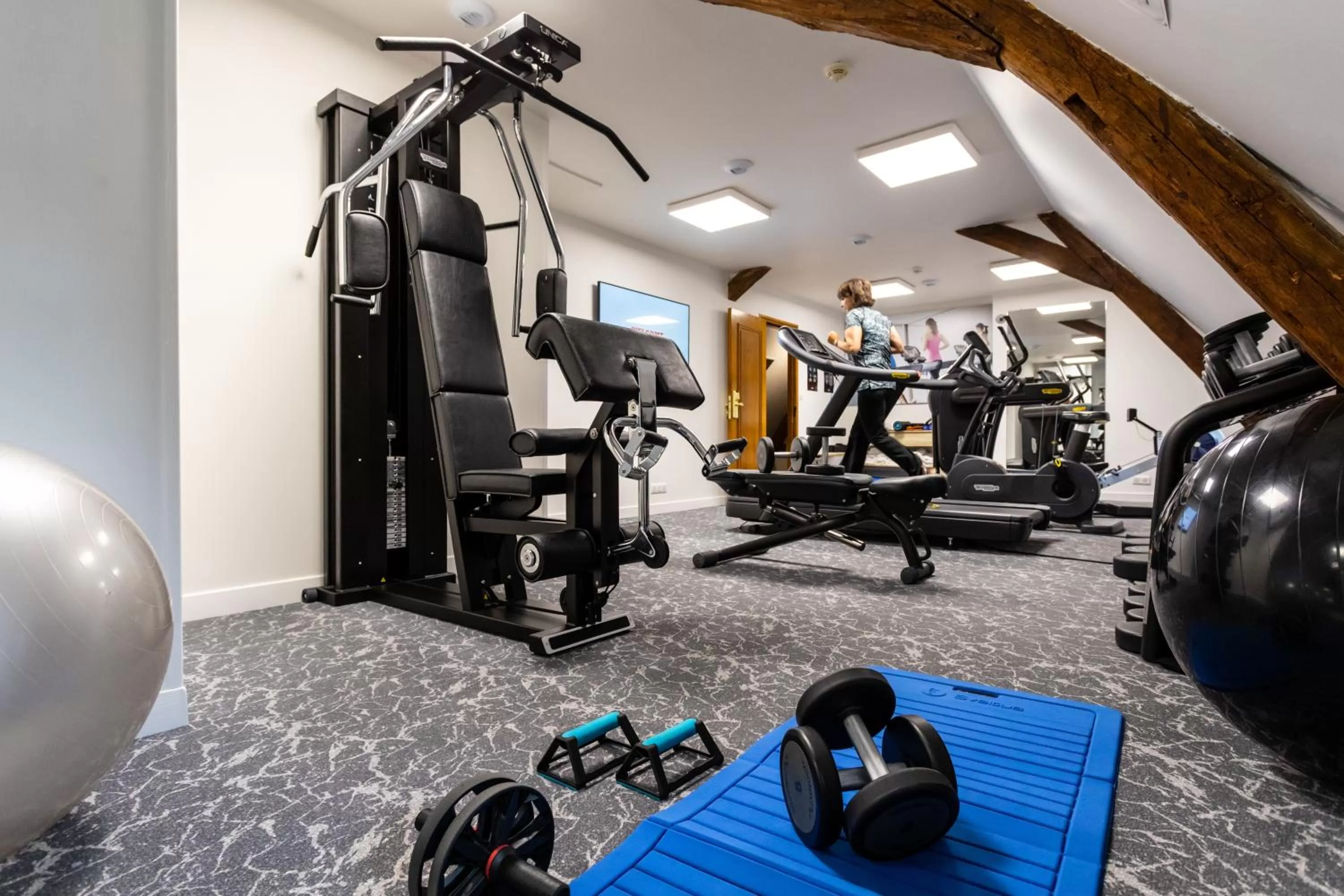 Fitness centre/facilities in Hotel De Bourbon Grand Hotel Mercure Bourges