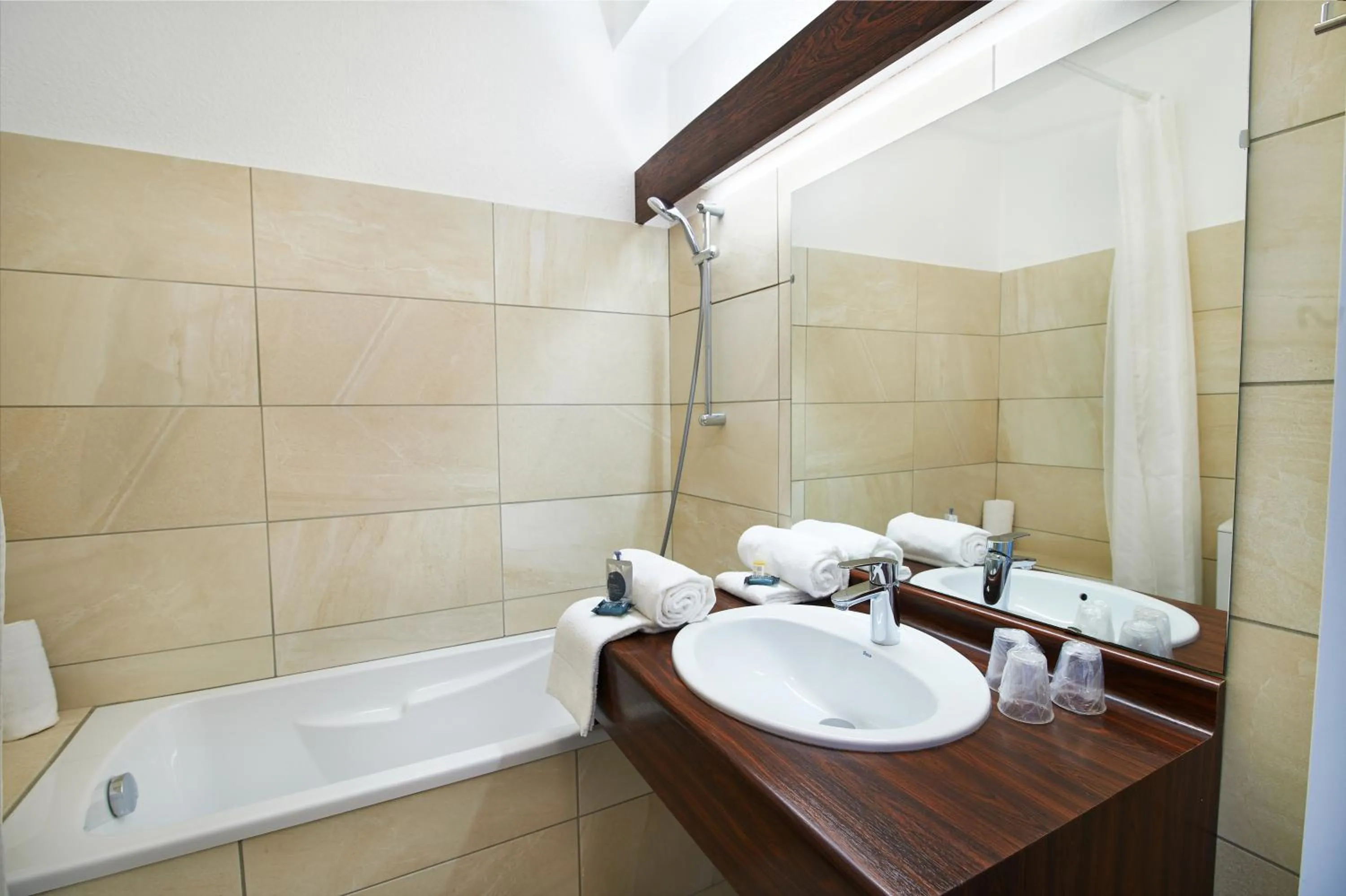 Double or Twin Room in Maison des Croisades