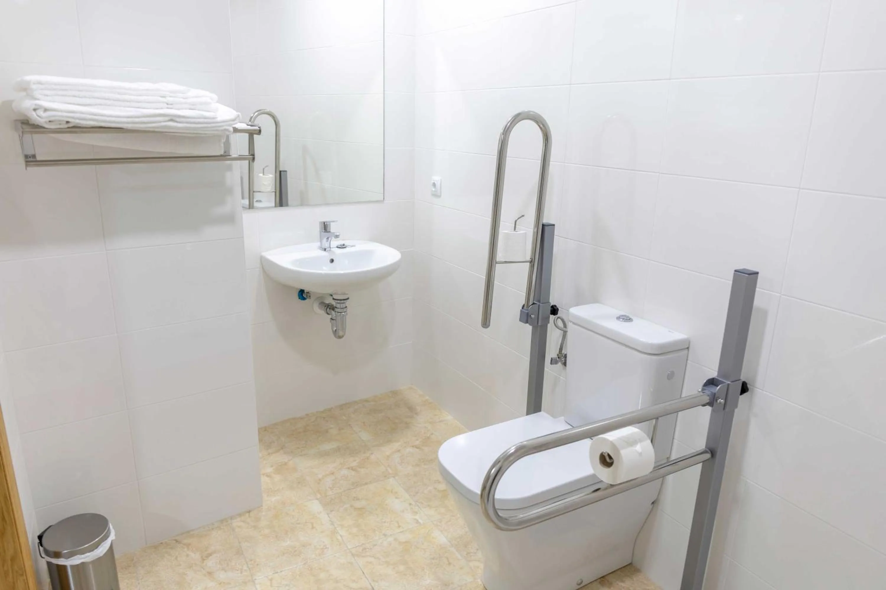 Facility for disabled guests in Alda Estella Hostel