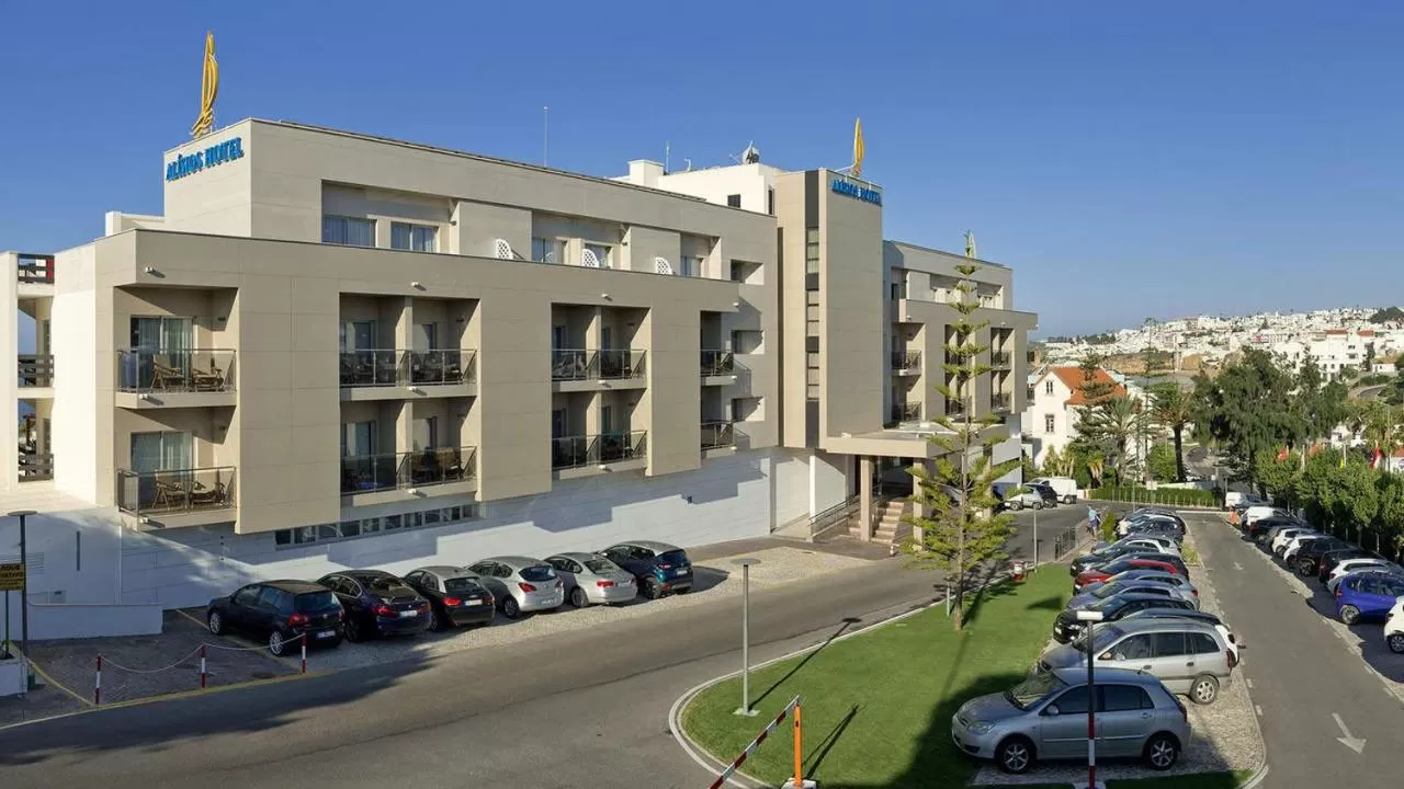 Property building in Alisios