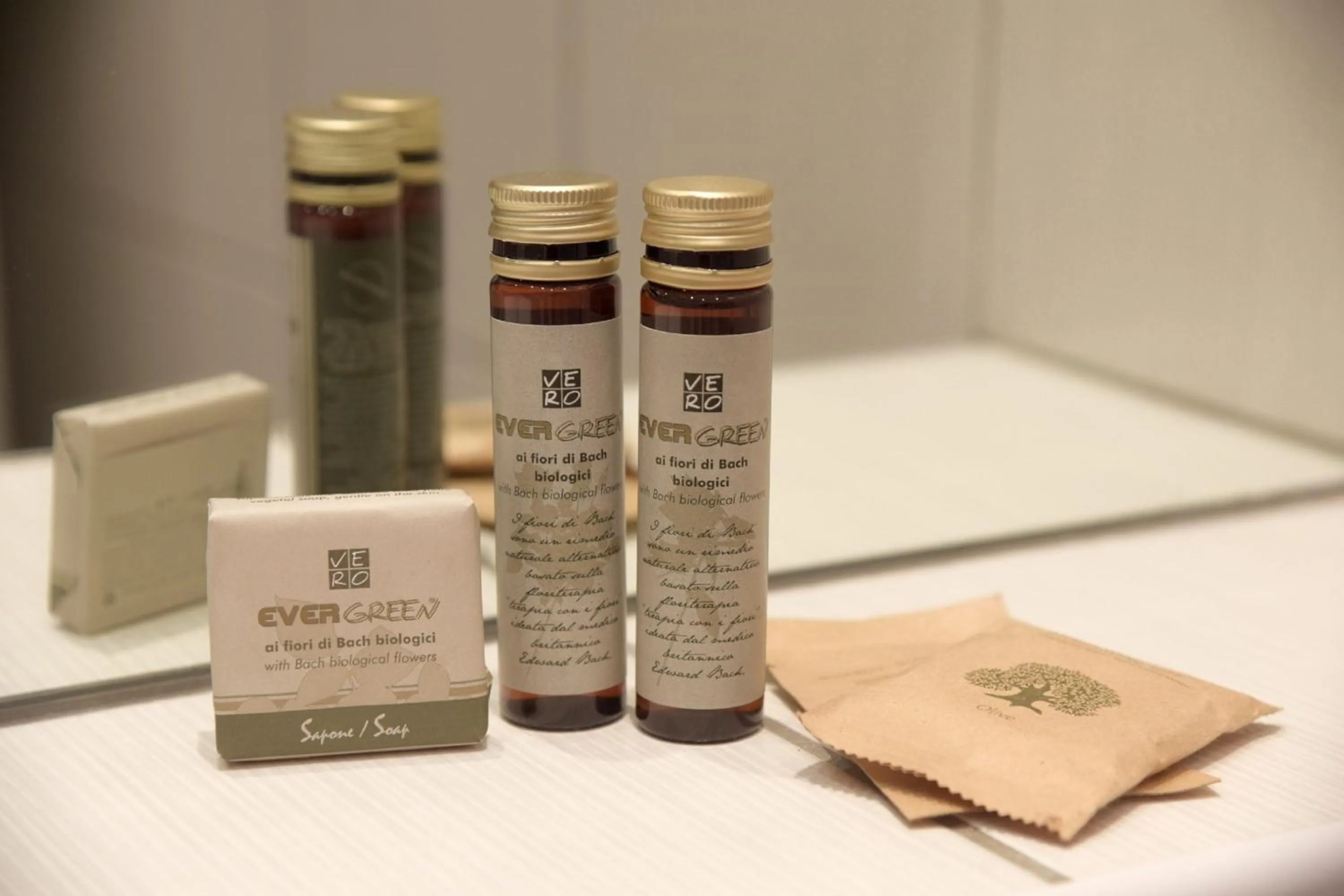 Bathroom in Hotelo Lyon Charité