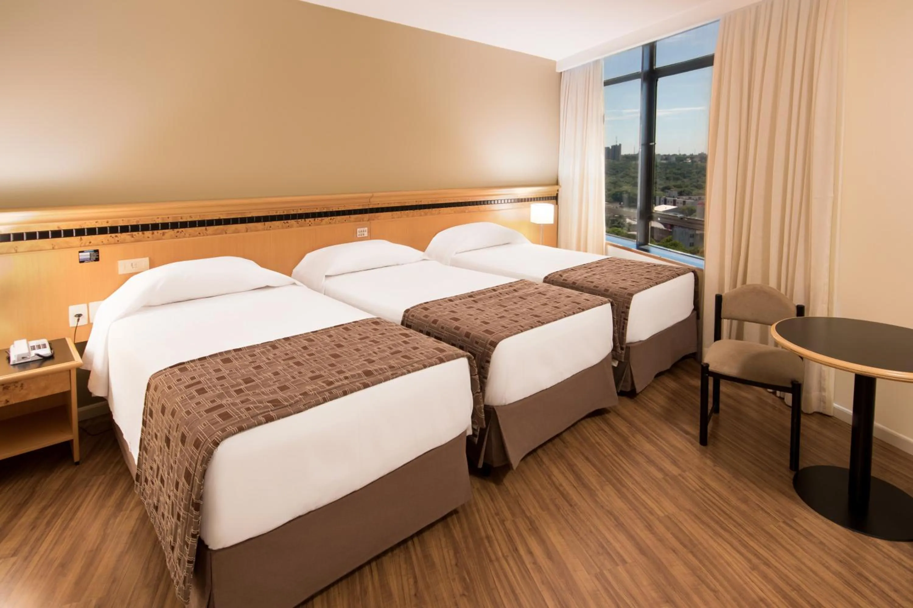 View (from property/room), Bed in Hotel Golden Park Internacional Foz & Convenções By Nacional Inn