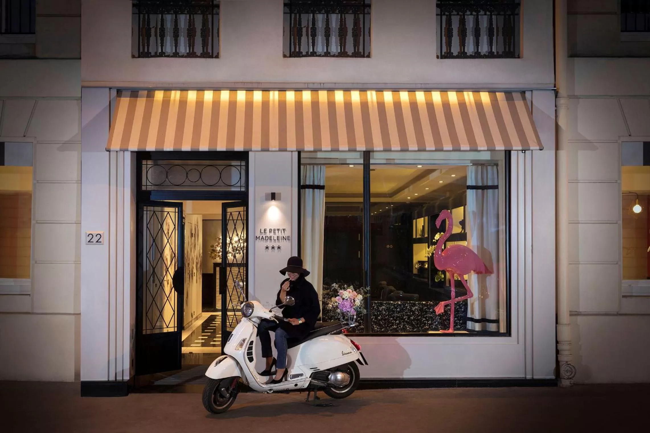 Facade/entrance in Petit Madeleine Hôtel