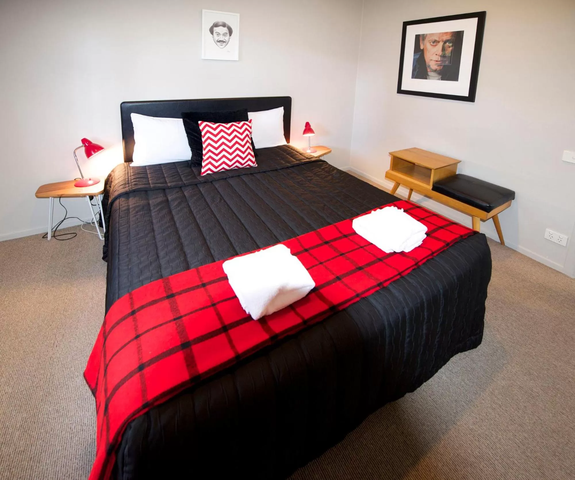 Bed in The Lake Motel