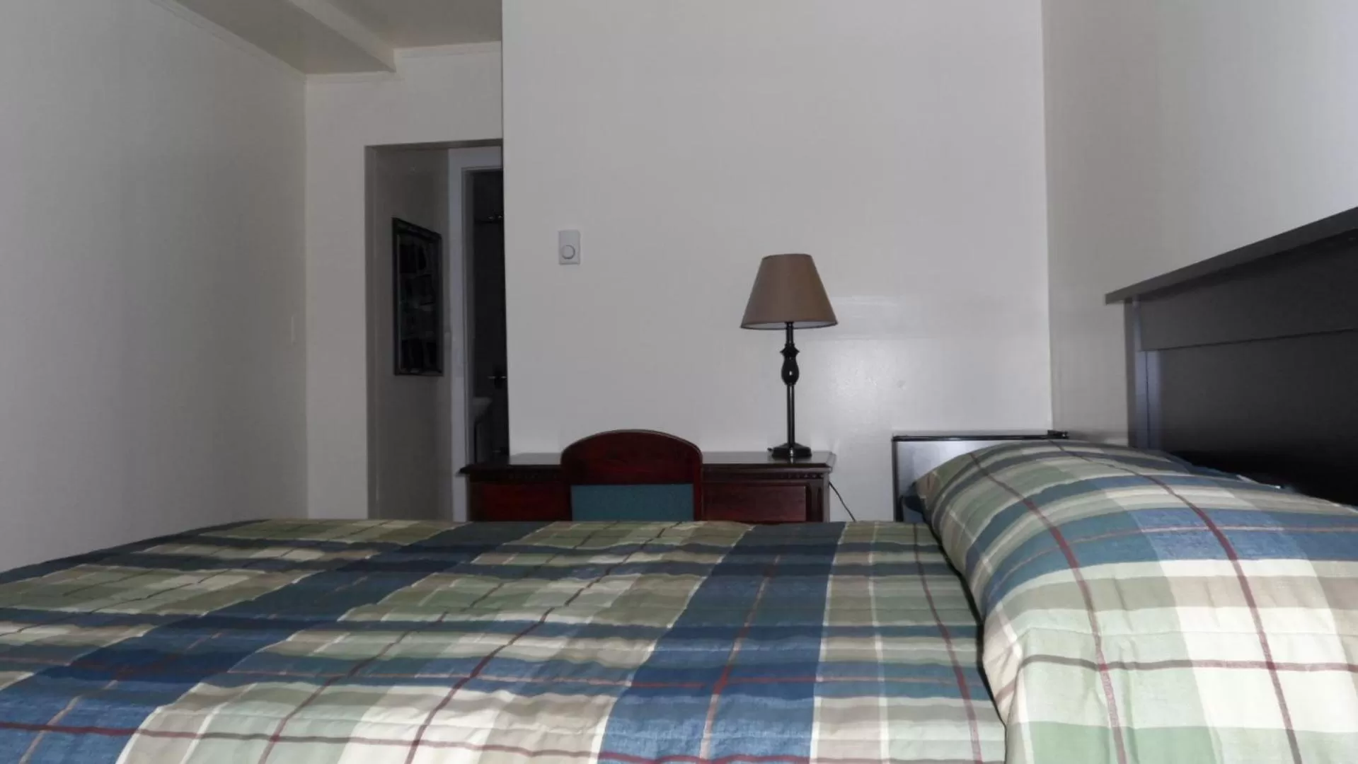 Bed in Cherry Tree Inn