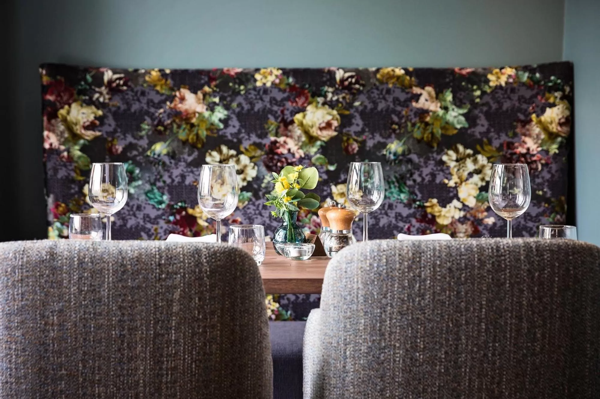 Restaurant/places to eat in The Lodge