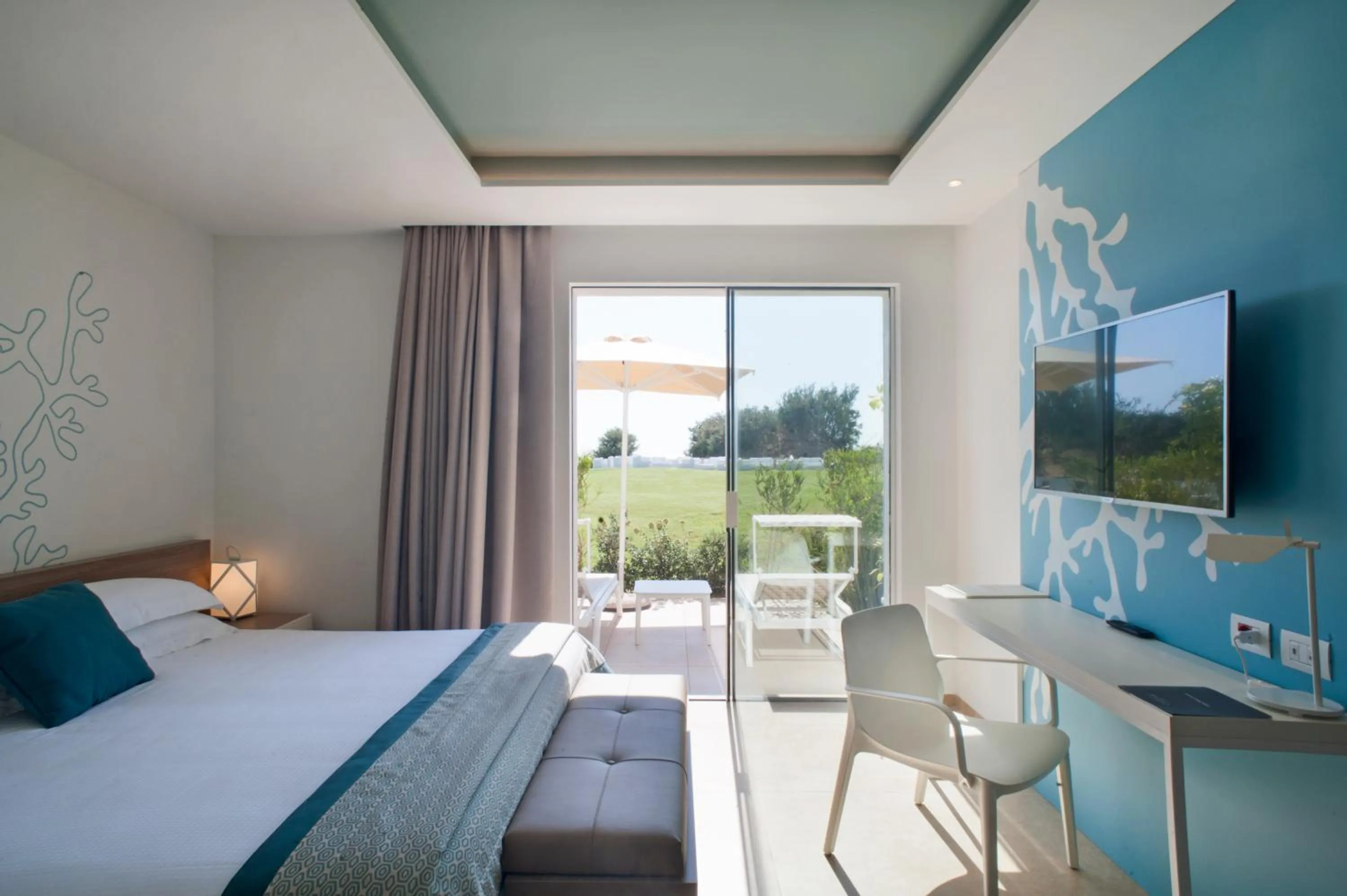 Bed in Modica Beach Resort