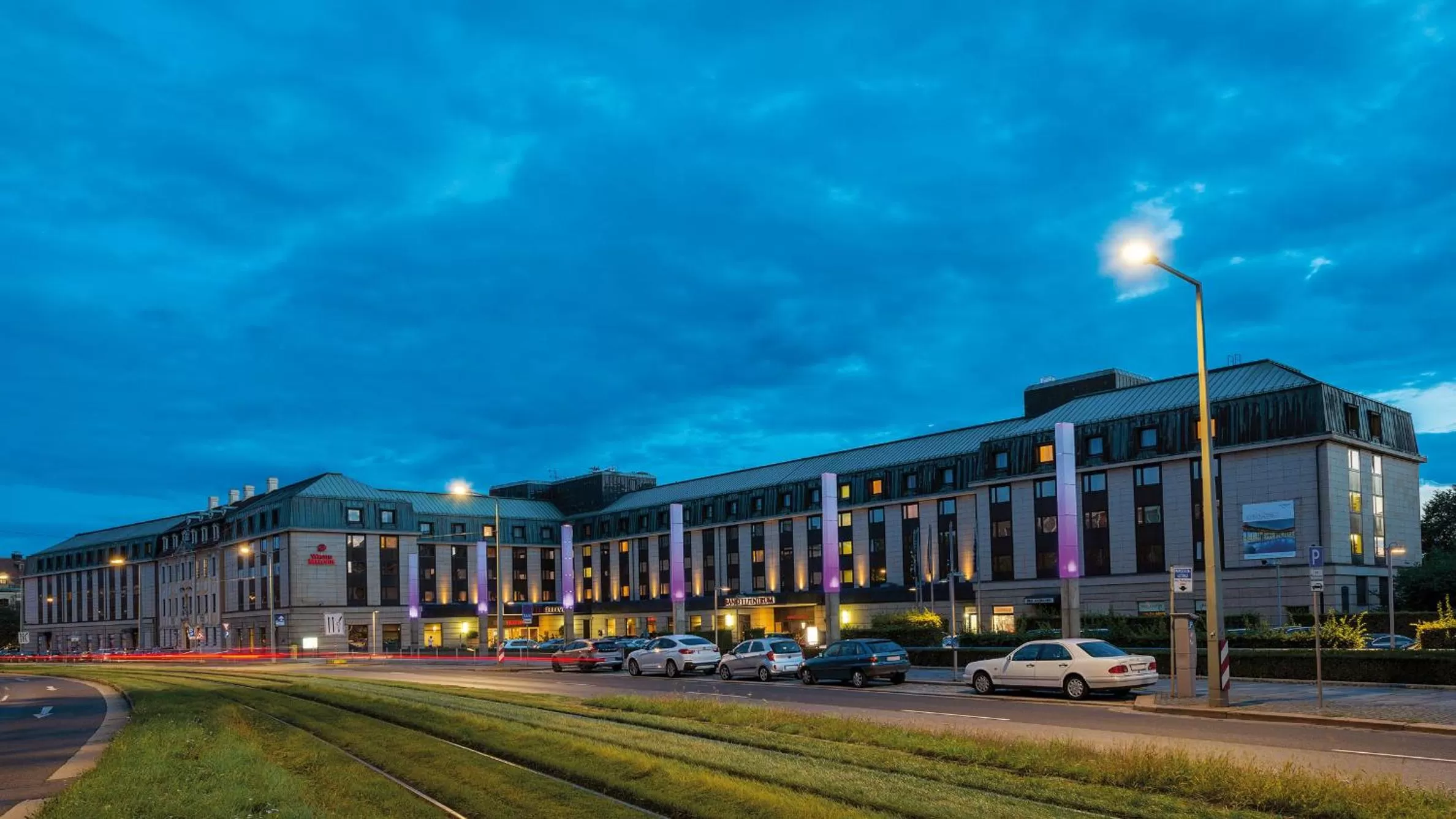 Facade/entrance in Bilderberg Bellevue Hotel Dresden