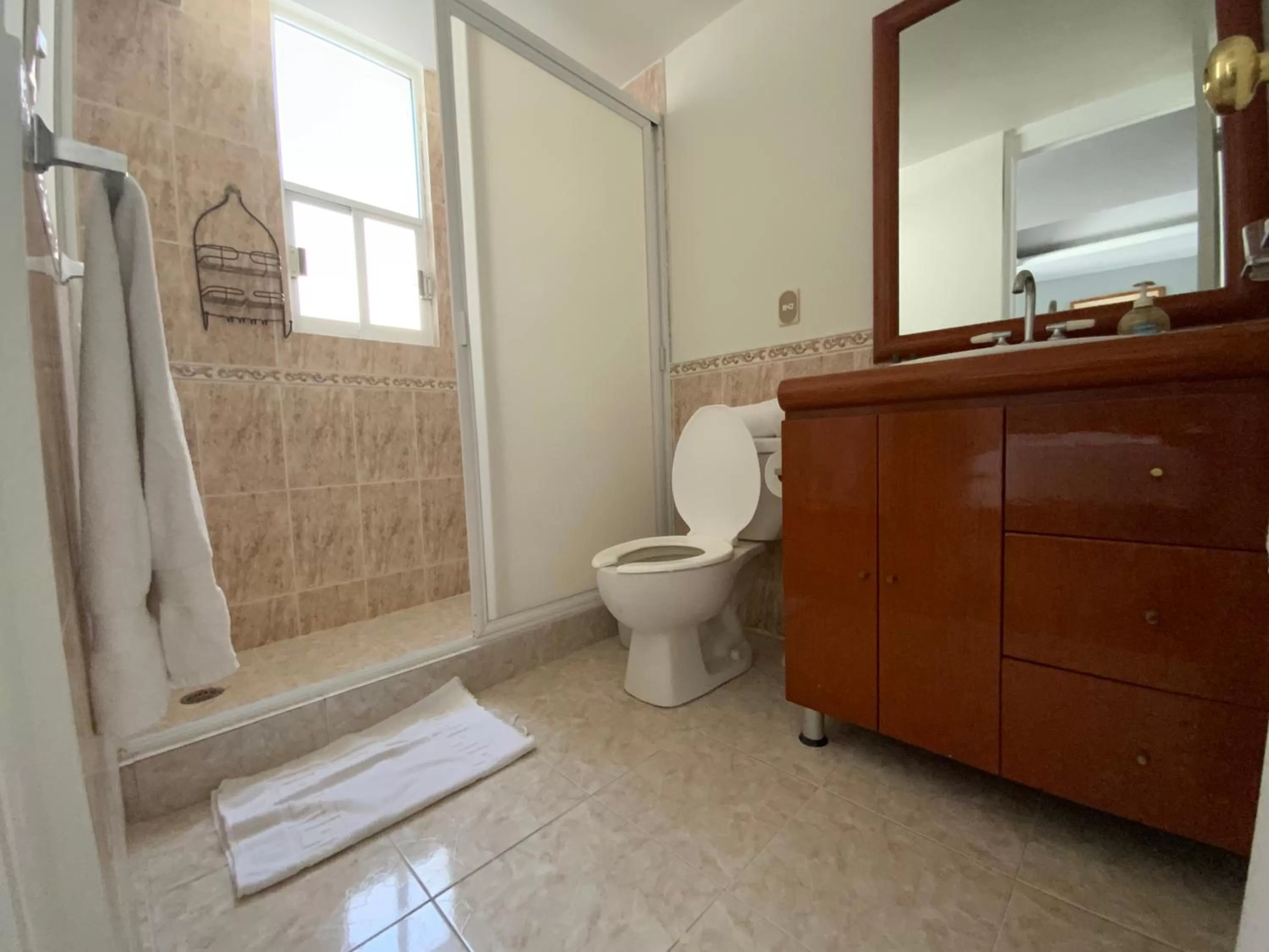 Bathroom in Grupo Kings Suites - Bosques de Duraznos 78