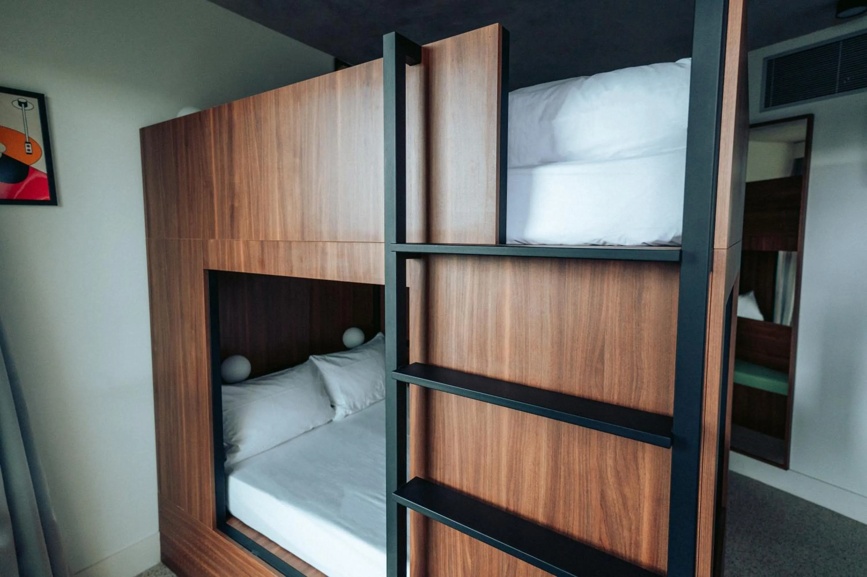 bunk bed, Bed in JOST Hôtel Bordeaux Centre Gare Saint Jean