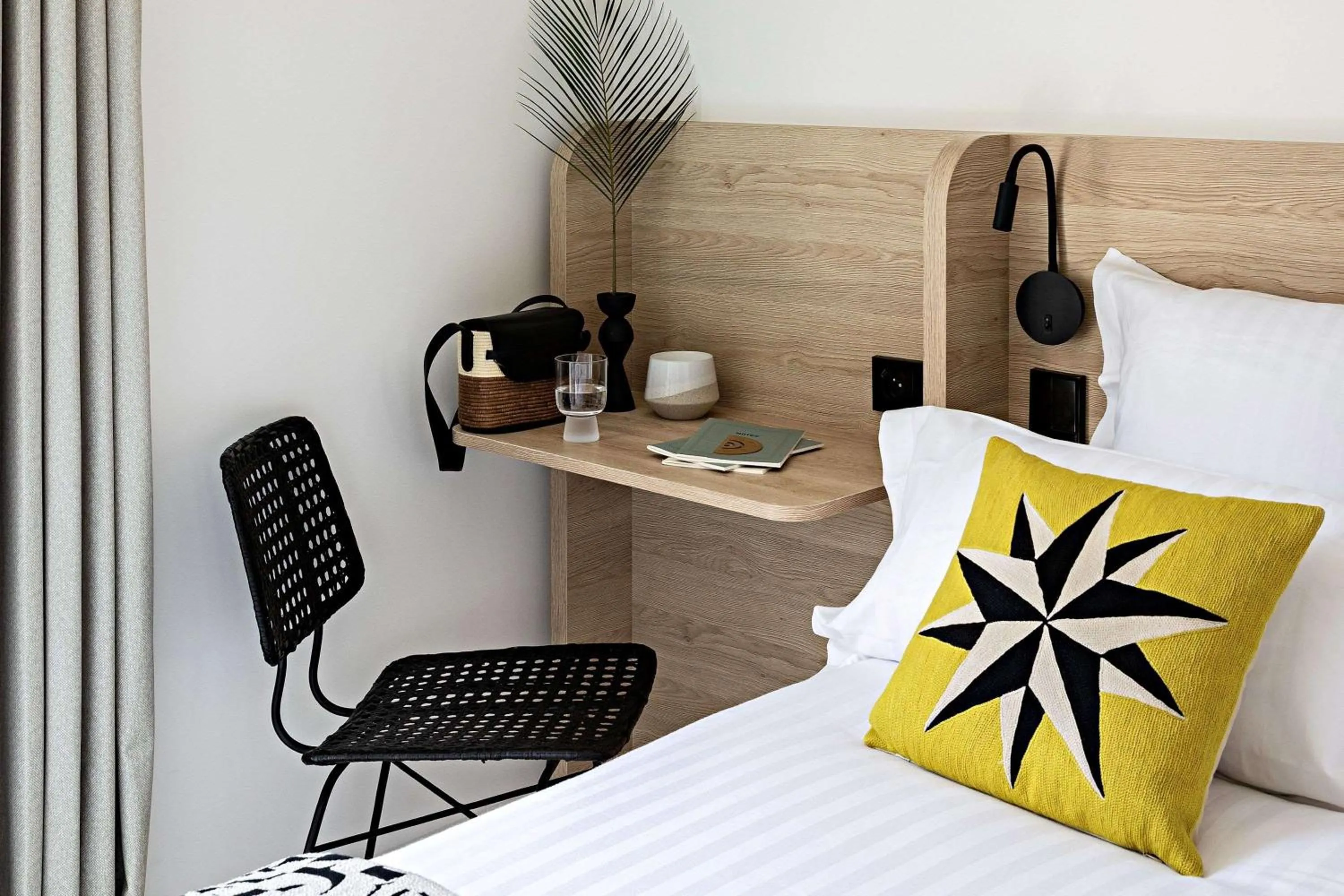 Photo of the whole room, Bed in Le Riviera Collection, Signature Collection by Best Western