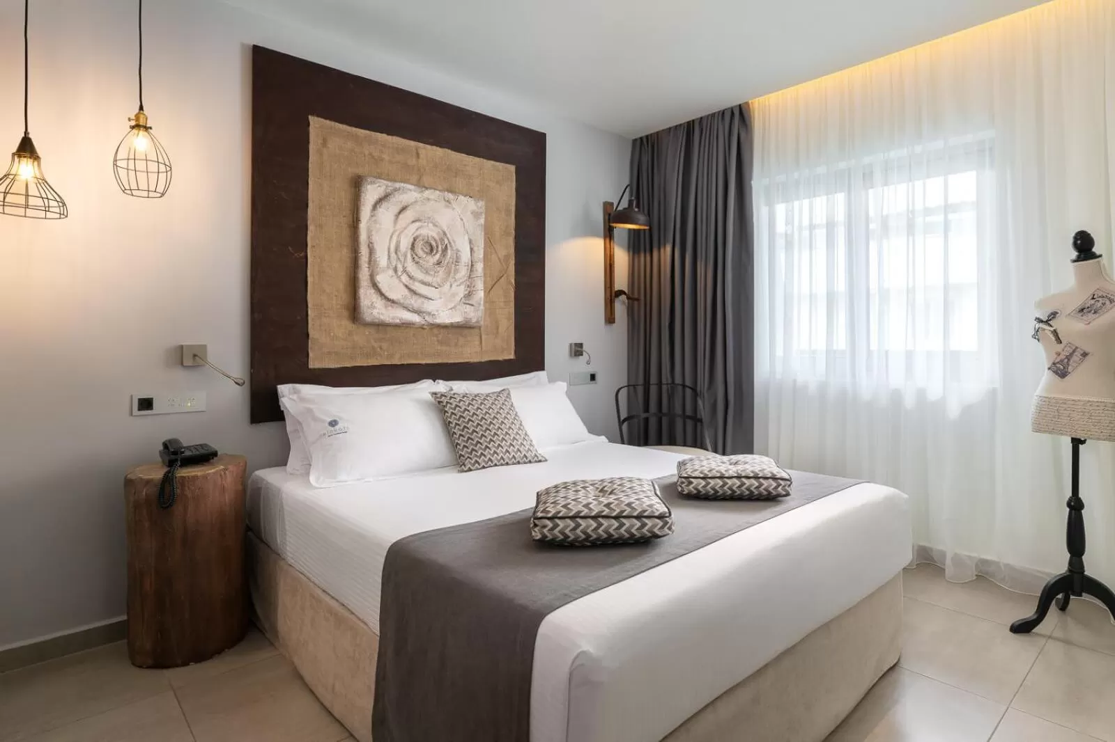 Bed in Elakati Luxury Boutique Hotel - Adults Only