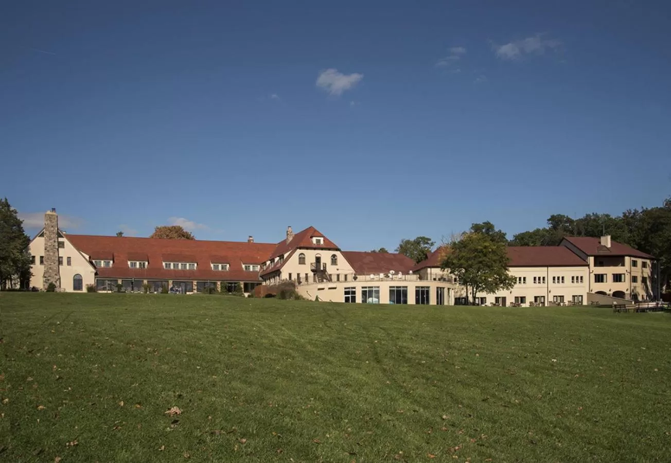 Property Building in Potawatomi Inn & Cabins