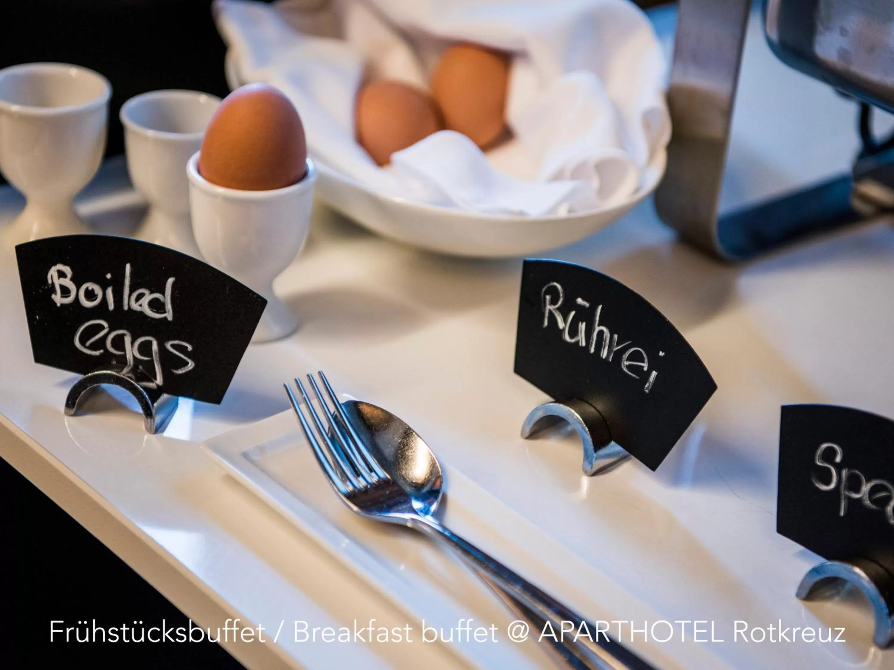 Restaurant/places to eat in Hotel Bauernhof - Self Check-In Hotel