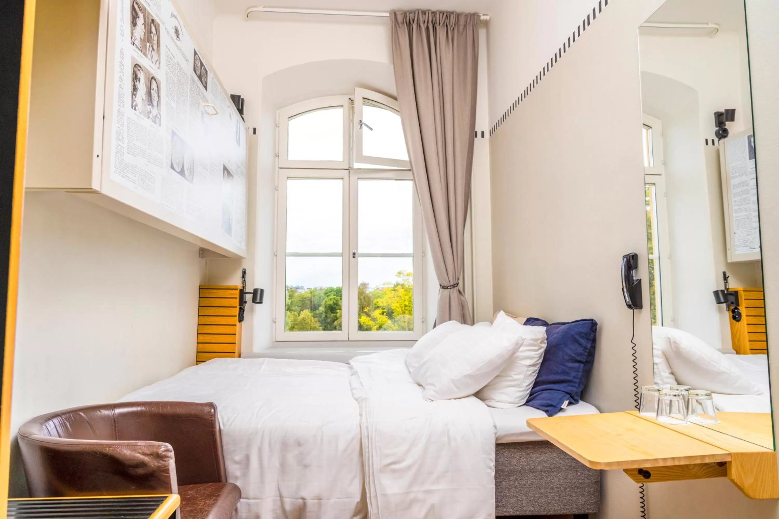 Photo of the whole room, Bed in Långholmen Hotell