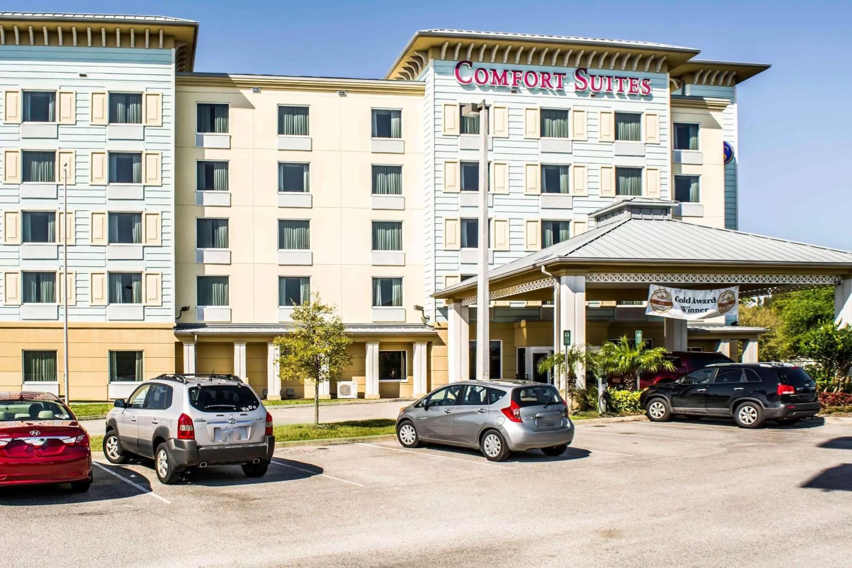 Property building in Comfort Suites Palm Bay - Melbourne