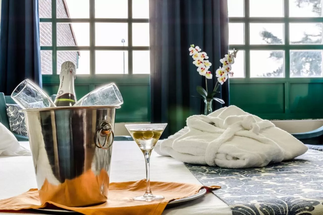 Standard Suite in Hotel Almagro