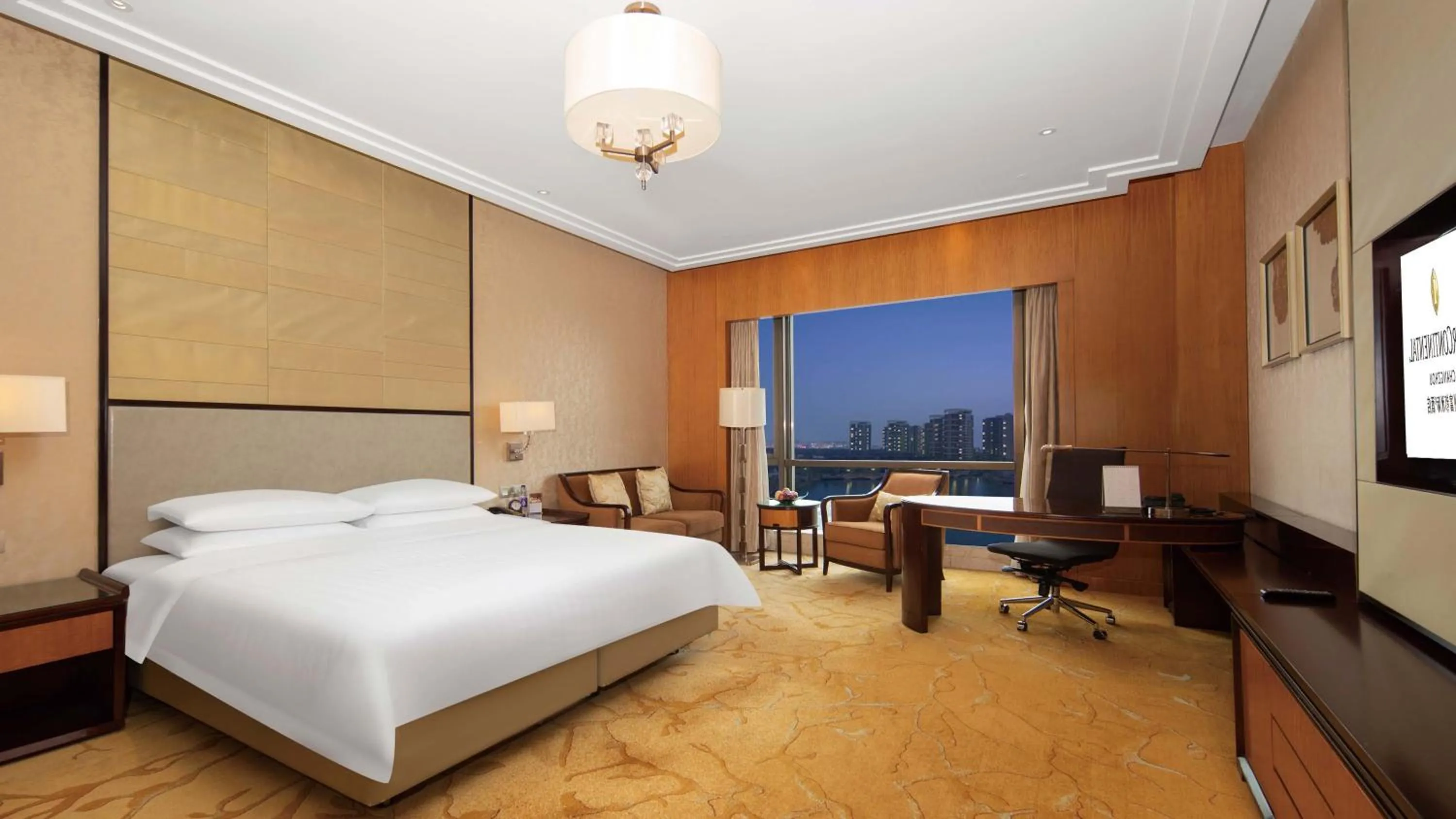 Photo of the whole room, Bed in InterContinental Changzhou by IHG