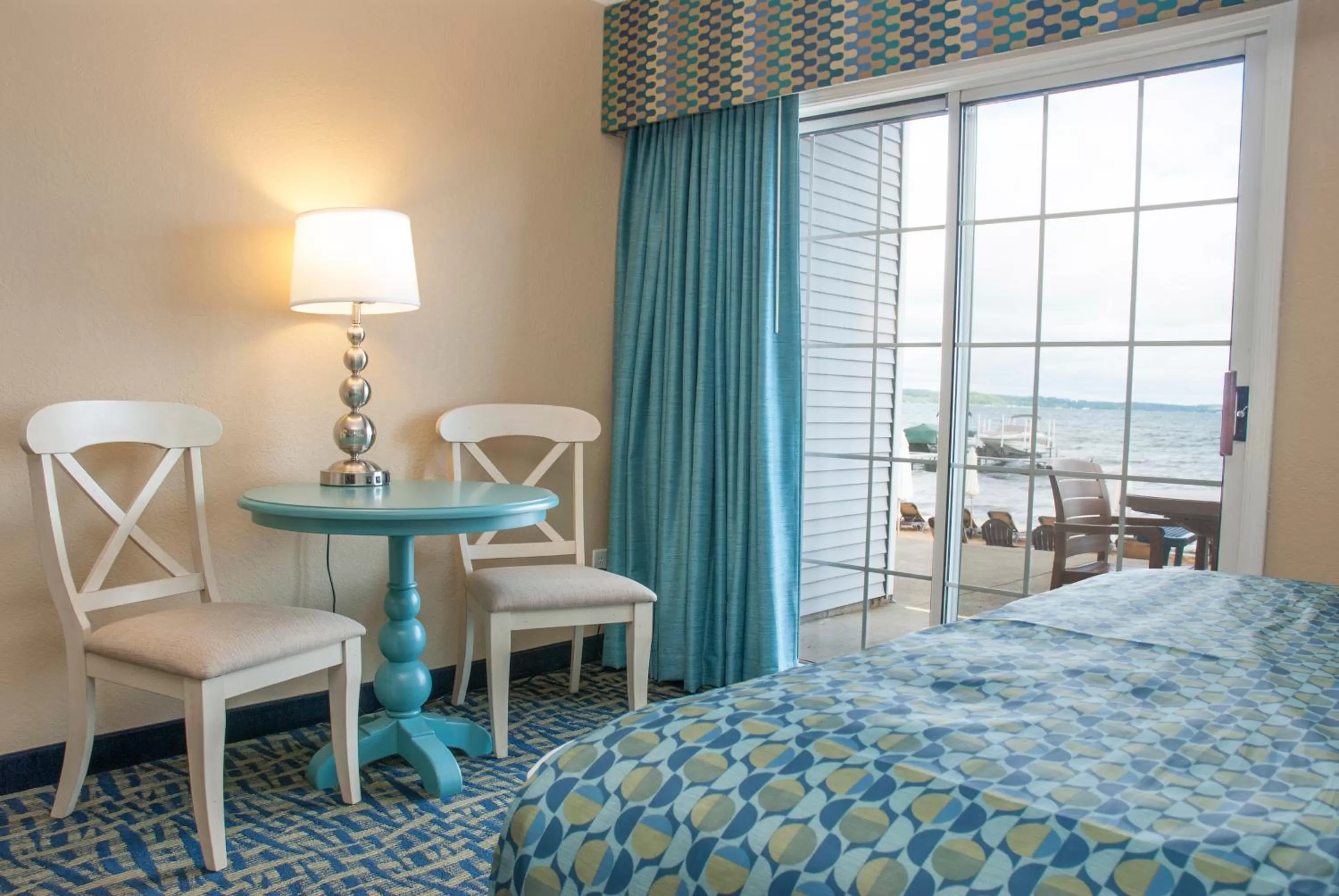 Balcony/Terrace, Bed in Grand Beach Resort Hotel