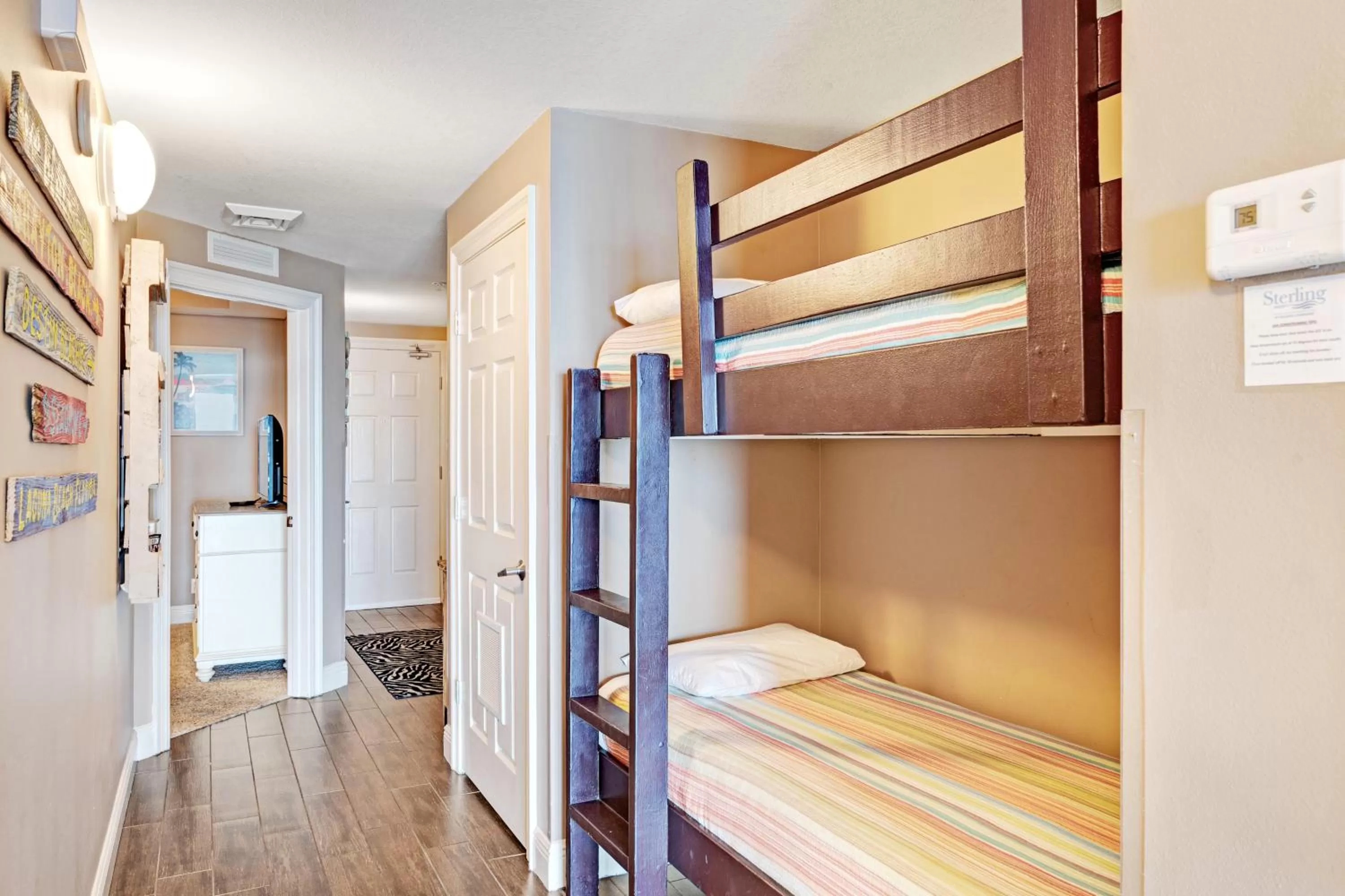 Bunk Bed in Calypso Resort