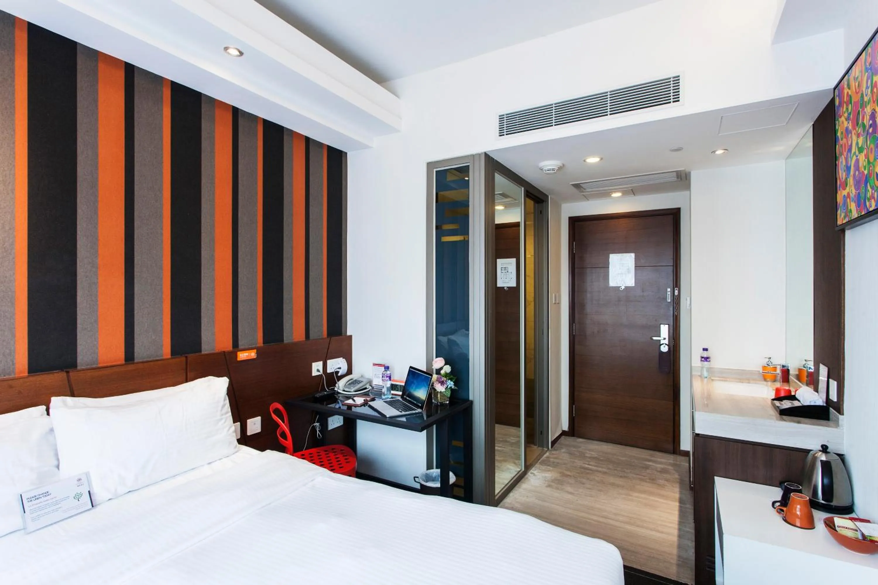 Photo of the whole room, Bed in Le Prabelle Hotel