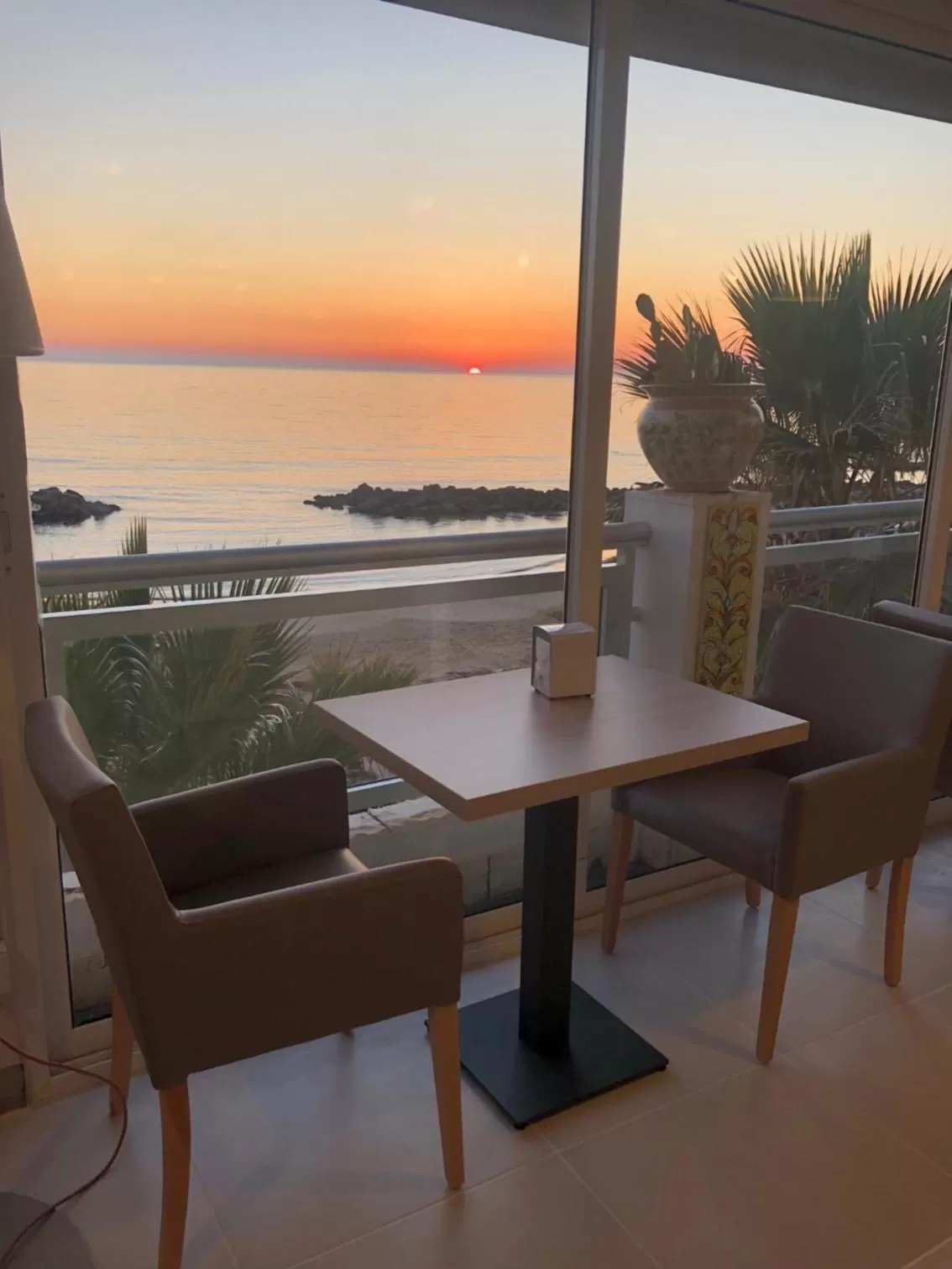 Restaurant/places to eat in Hotel Sul Mare Al Gabbiano