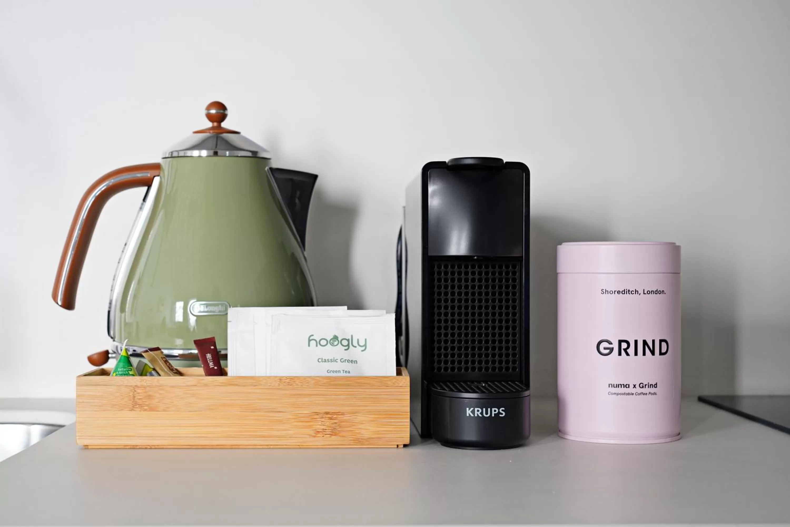 Coffee/tea facilities in Numa Seville Solea