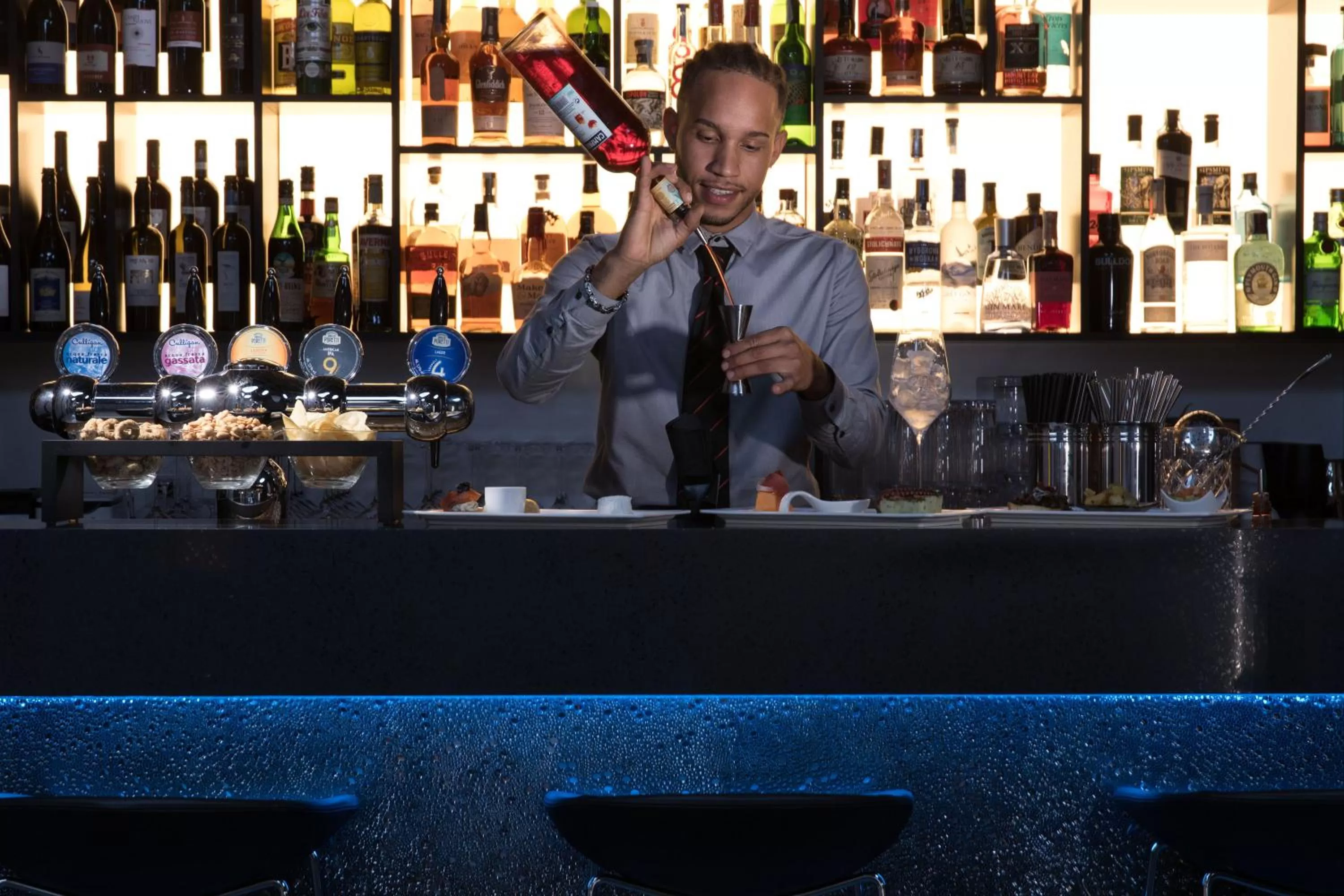 Staff in iQ Hotel Milano