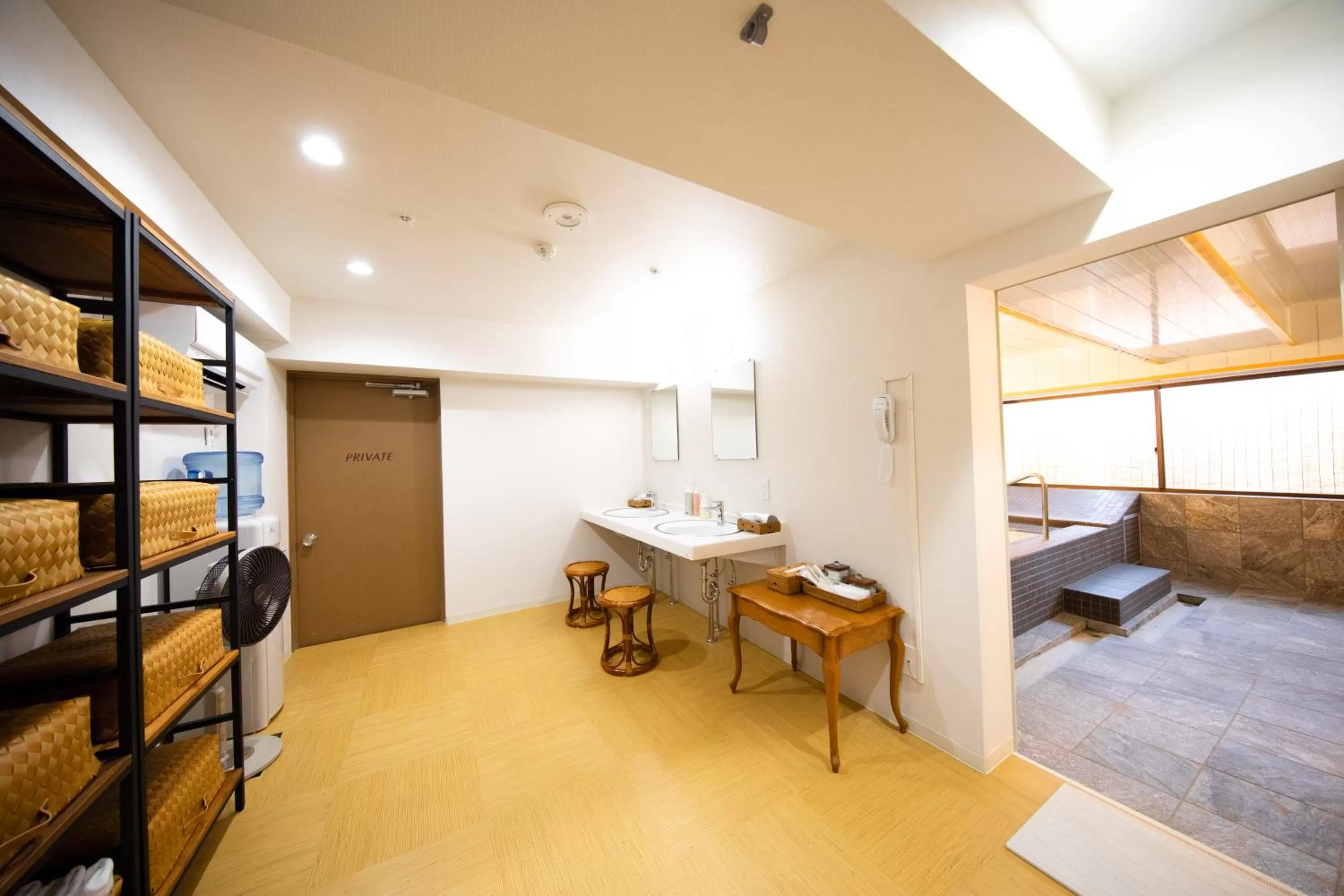 Public Bath, Bed in Nagaoka Grand Hotel