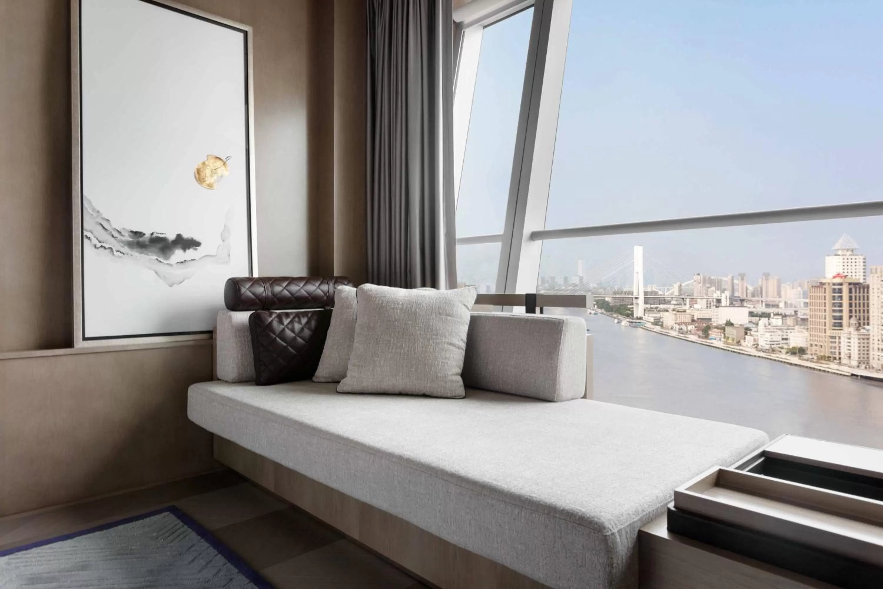 Photo of the whole room, Bed in JW Marriott Marquis Hotel Shanghai Pudong