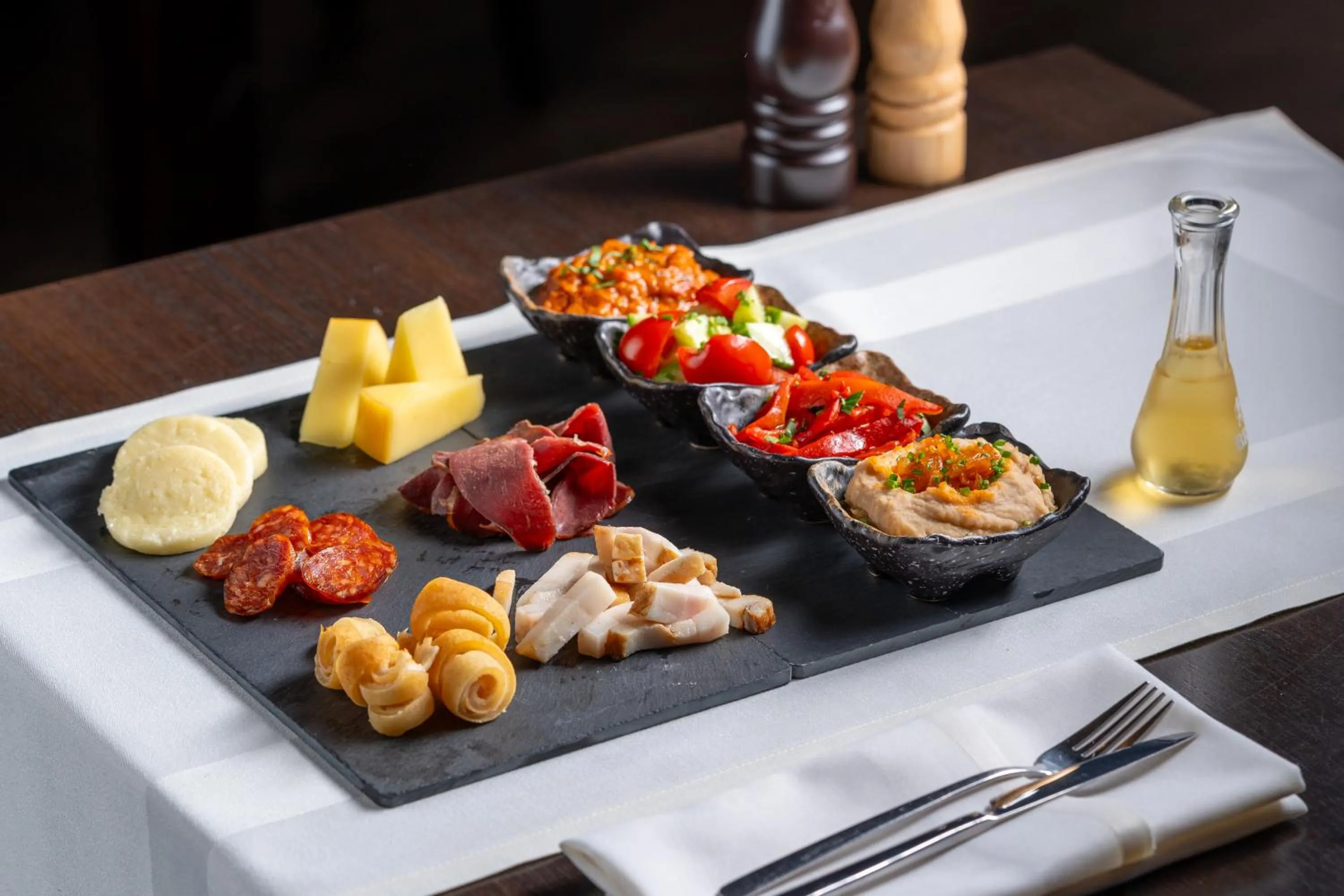 Restaurant/places to eat in Europa Royale Bucharest