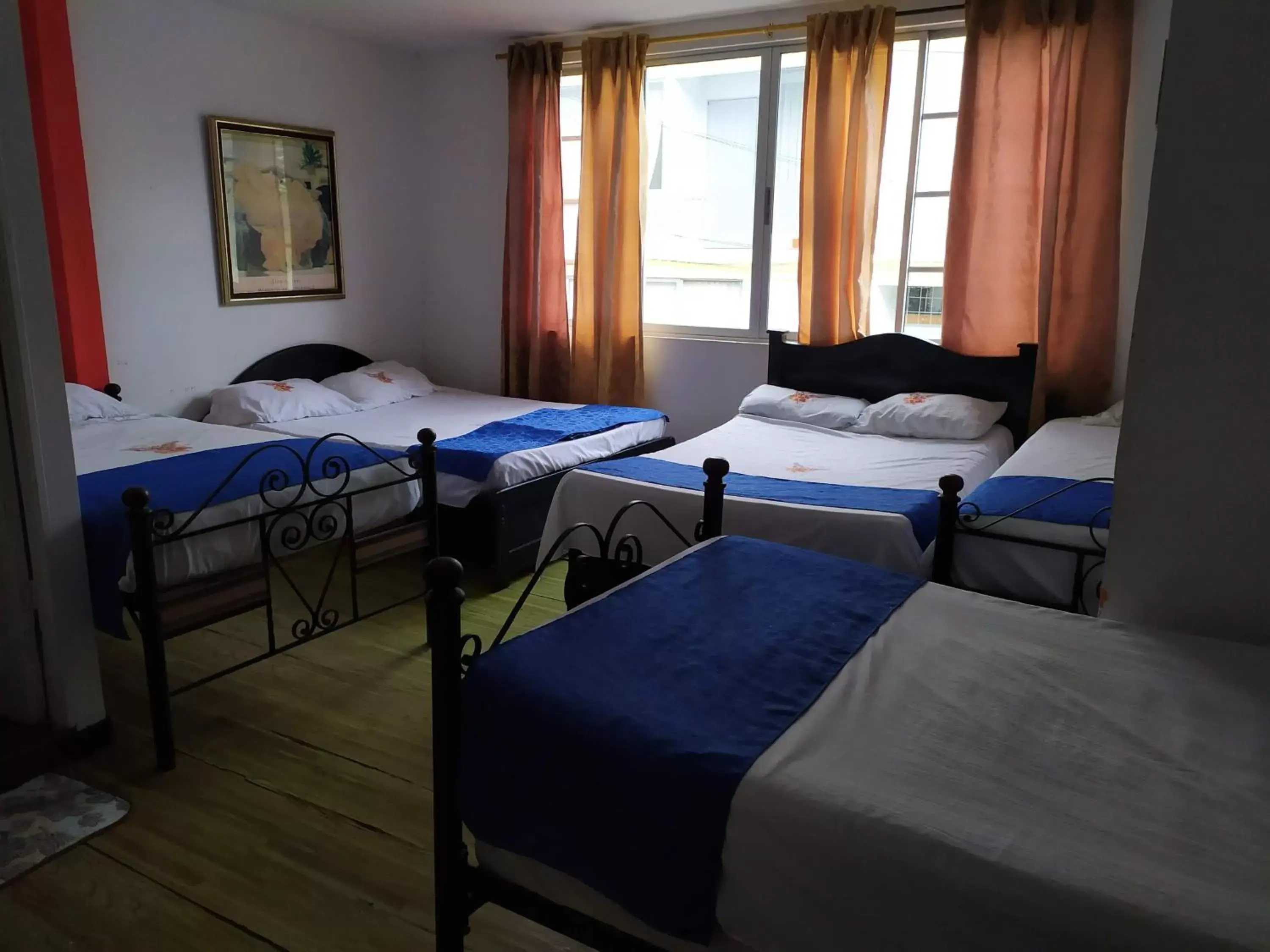 HOTEL LOS ÁNGELES HOTEL LOS ÁNGELES