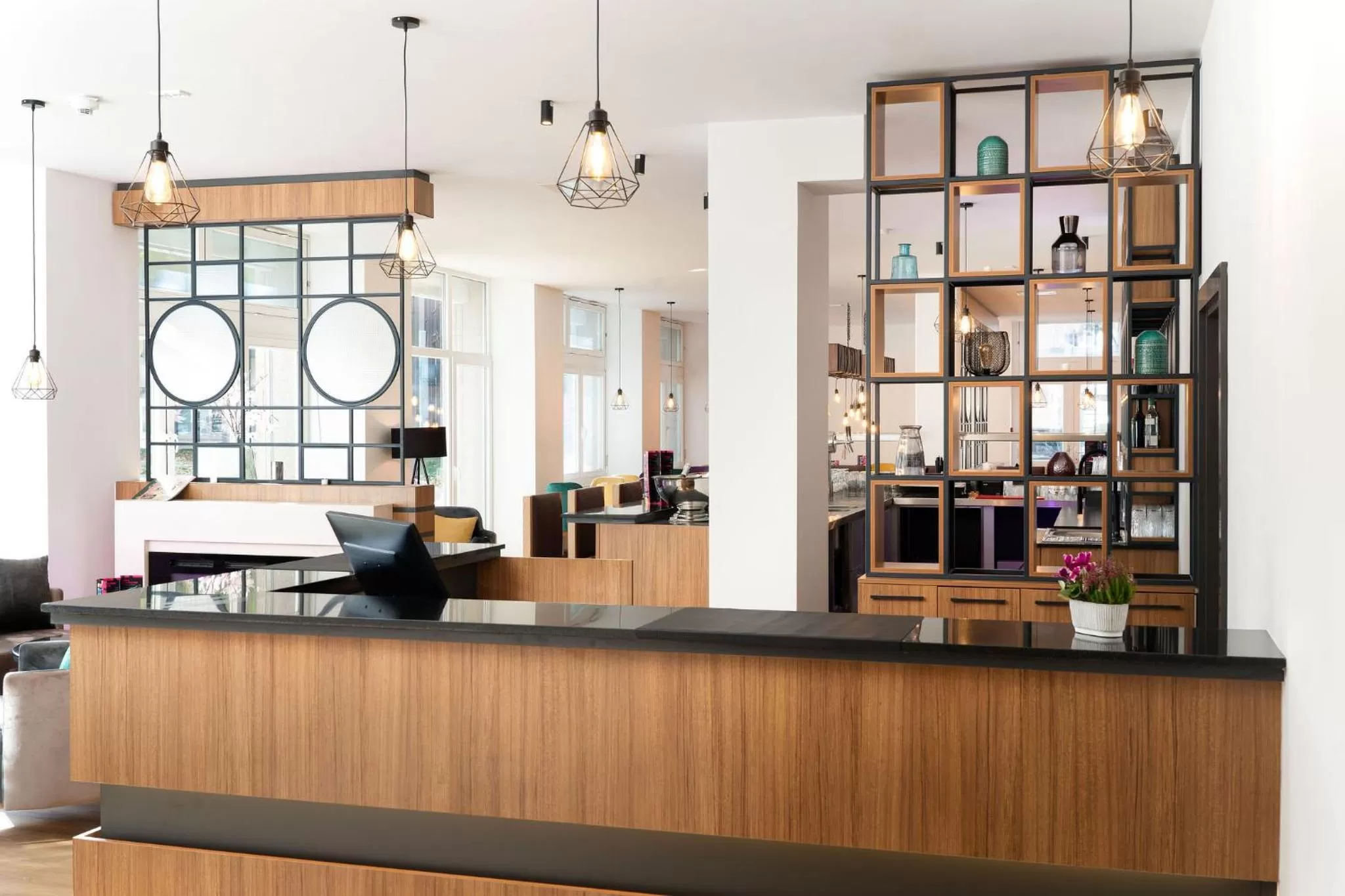 Lobby or reception in DIWOTEL l RÜSSELSHEIM