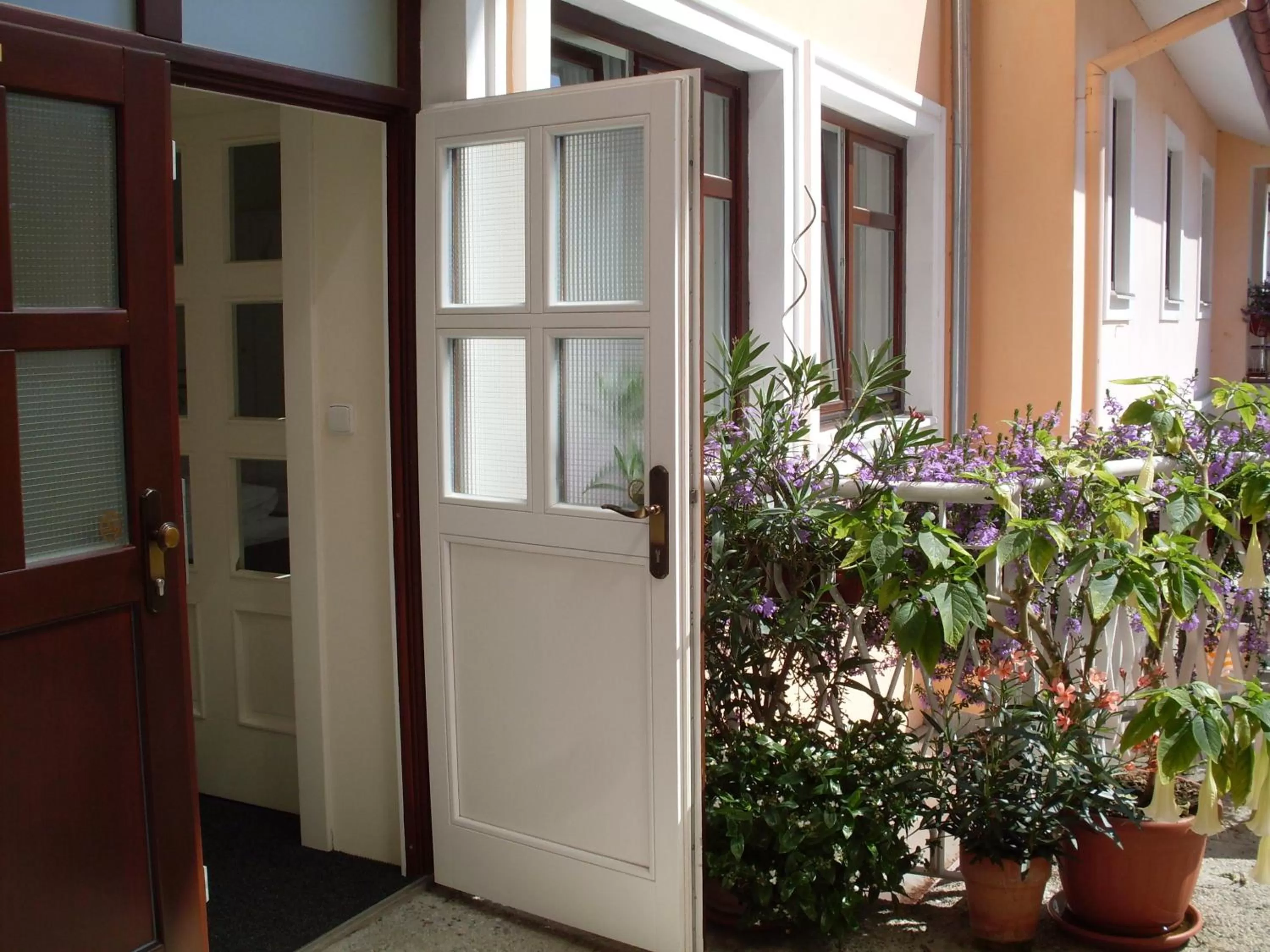 Studio with twin bed in Apartma La Provence