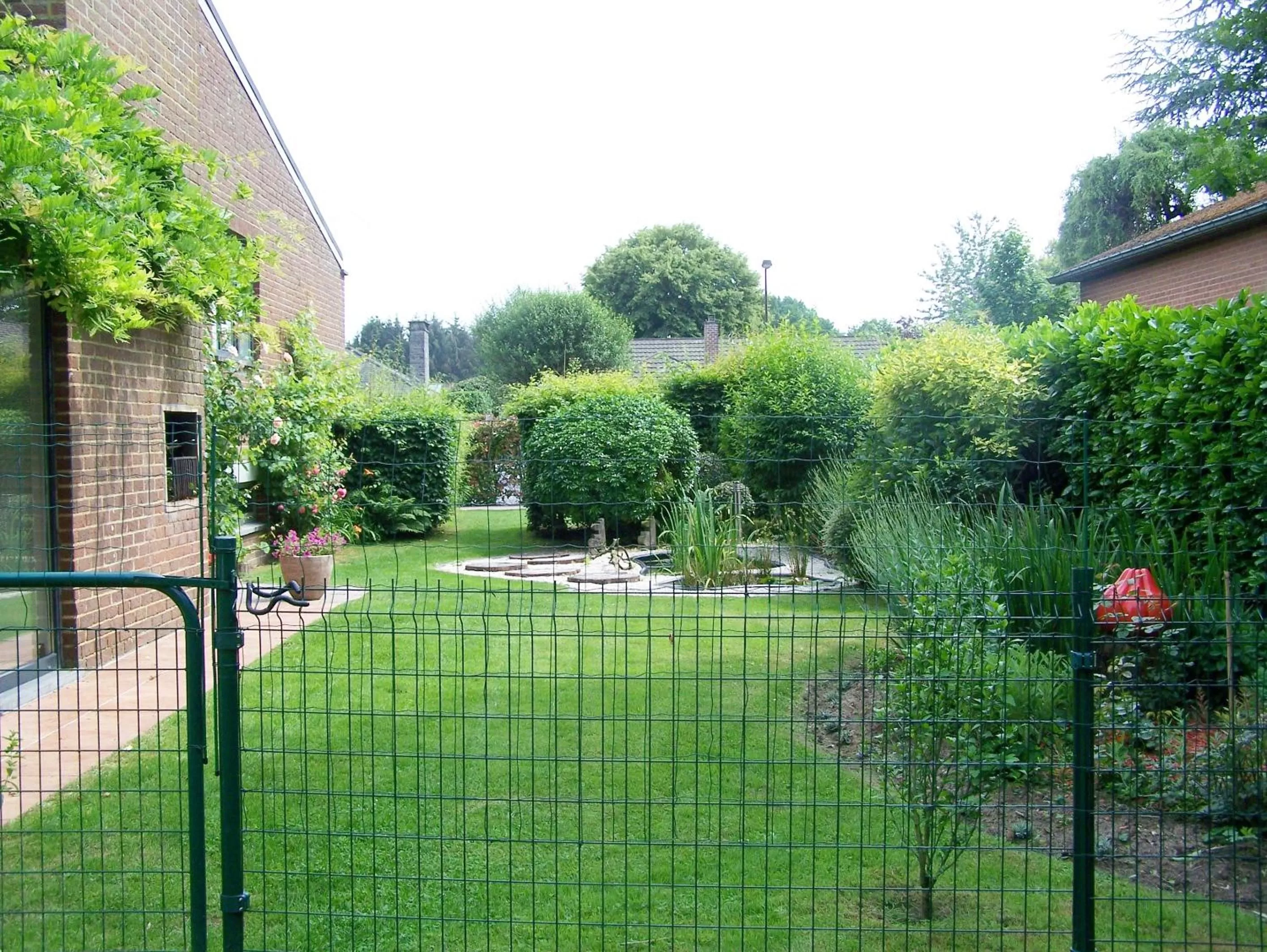 Garden view in Les Chambourlettes