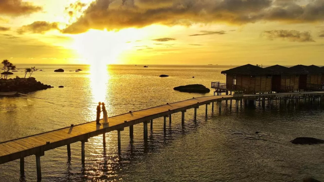 Beach in Rocks Beach Boutique