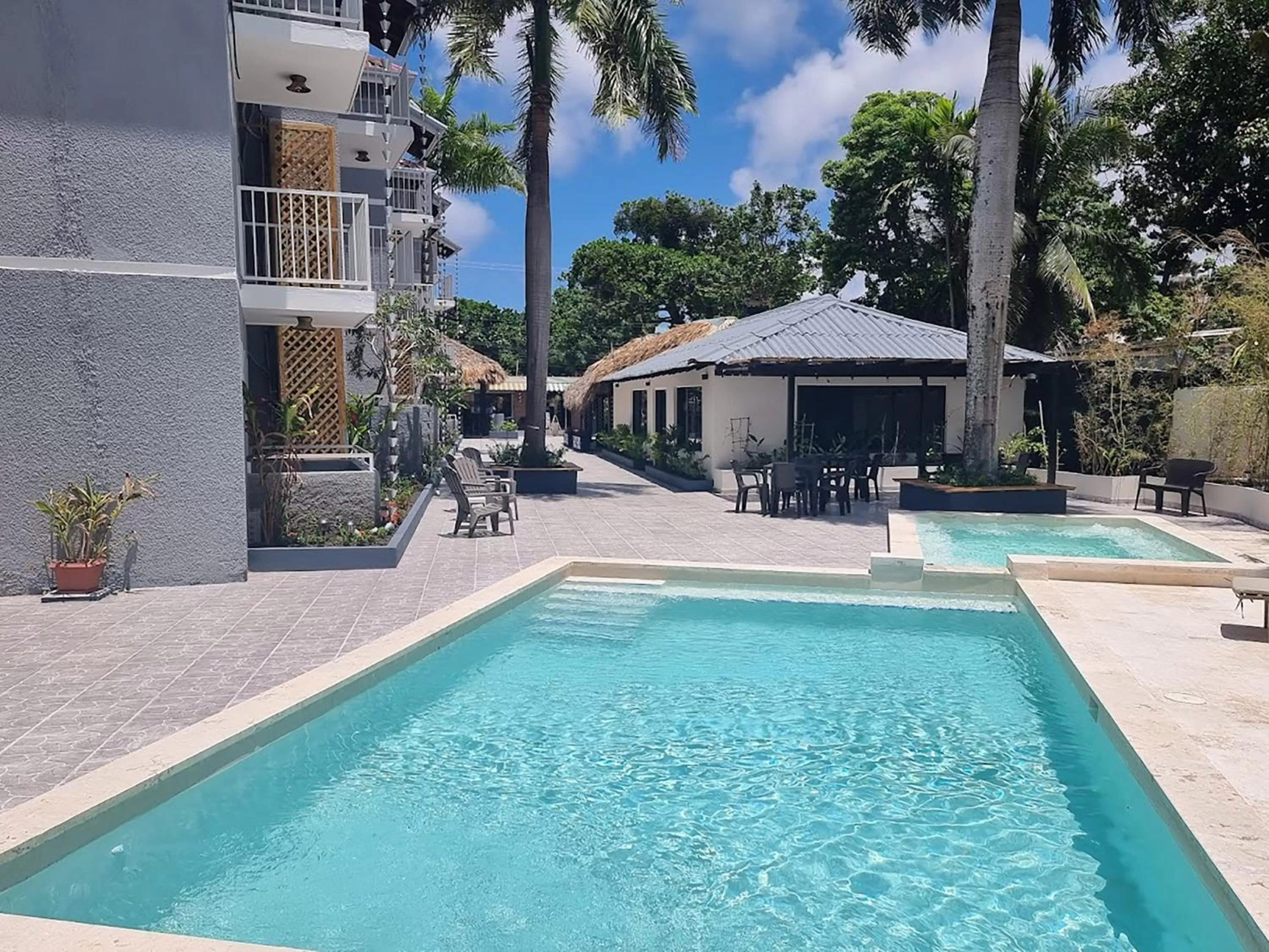 Pool view in Hotel Sea Breeze Sosua