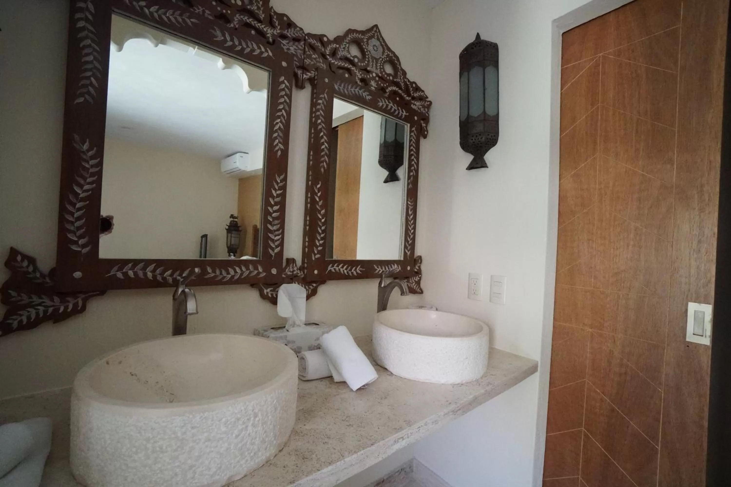 Hotel Lindo Ajijic Bed & Breakfast