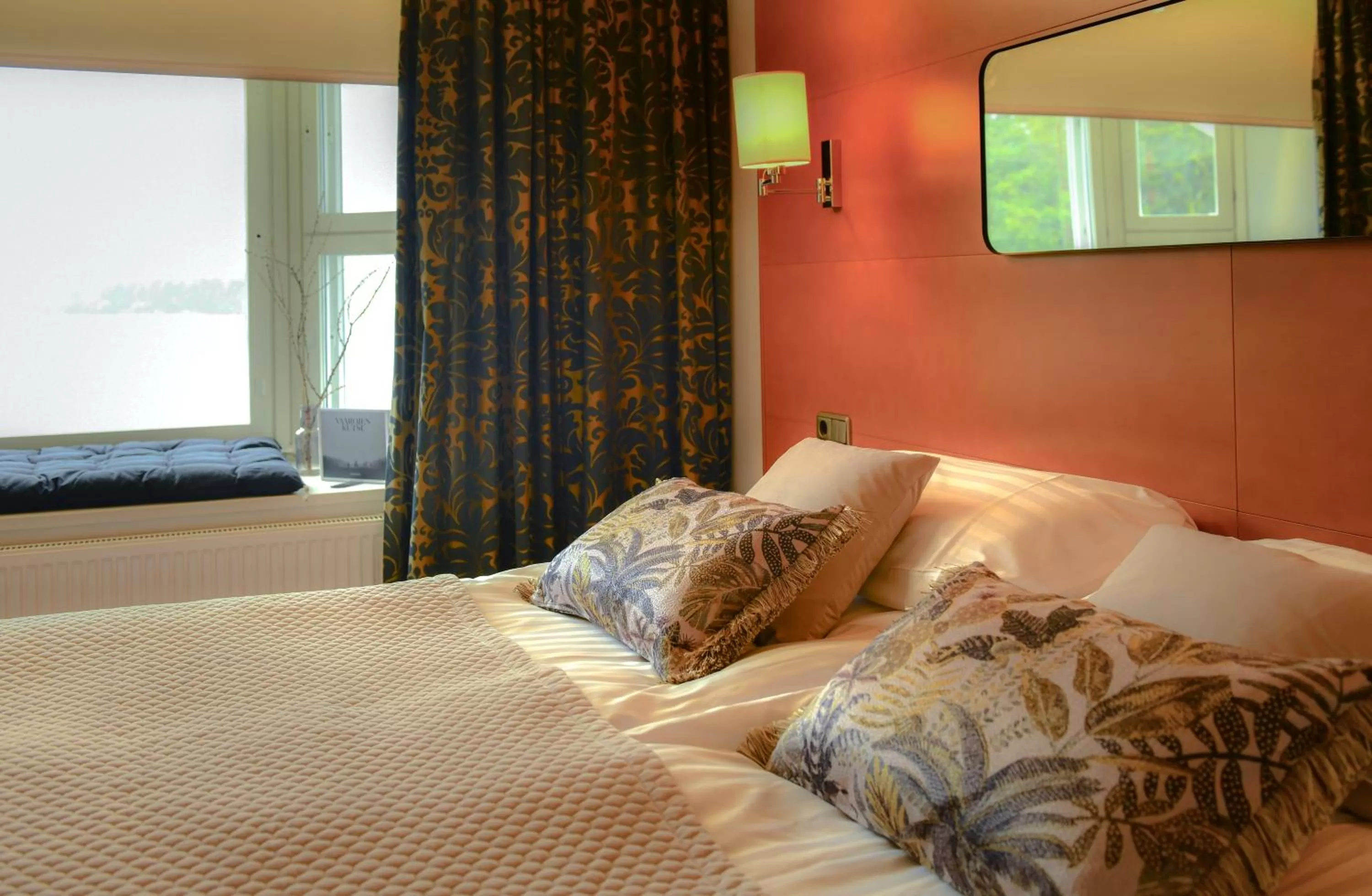 Bed in Hotel Aateli Lakeside