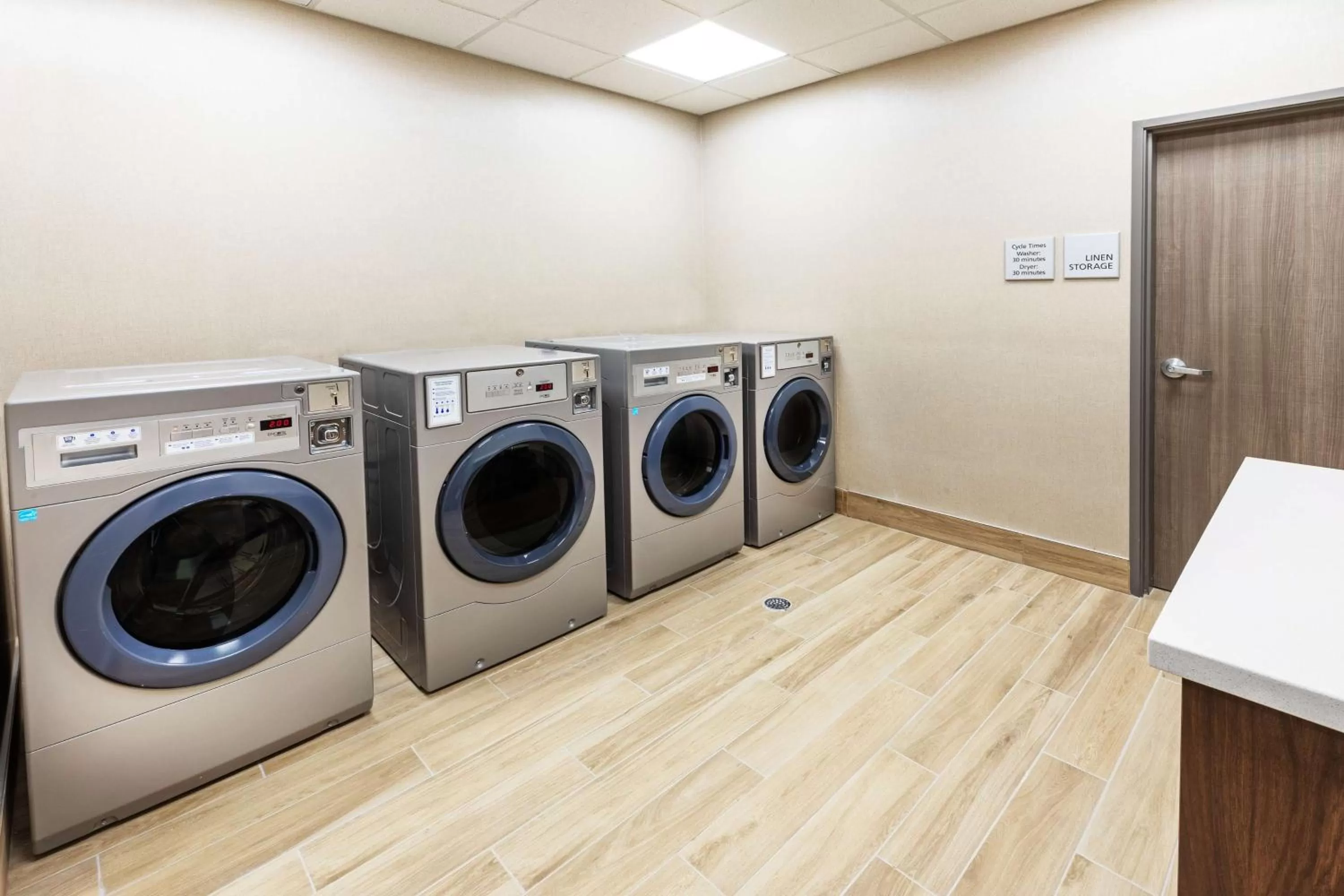 Property building in Hampton Inn & Suites Canyon, Tx